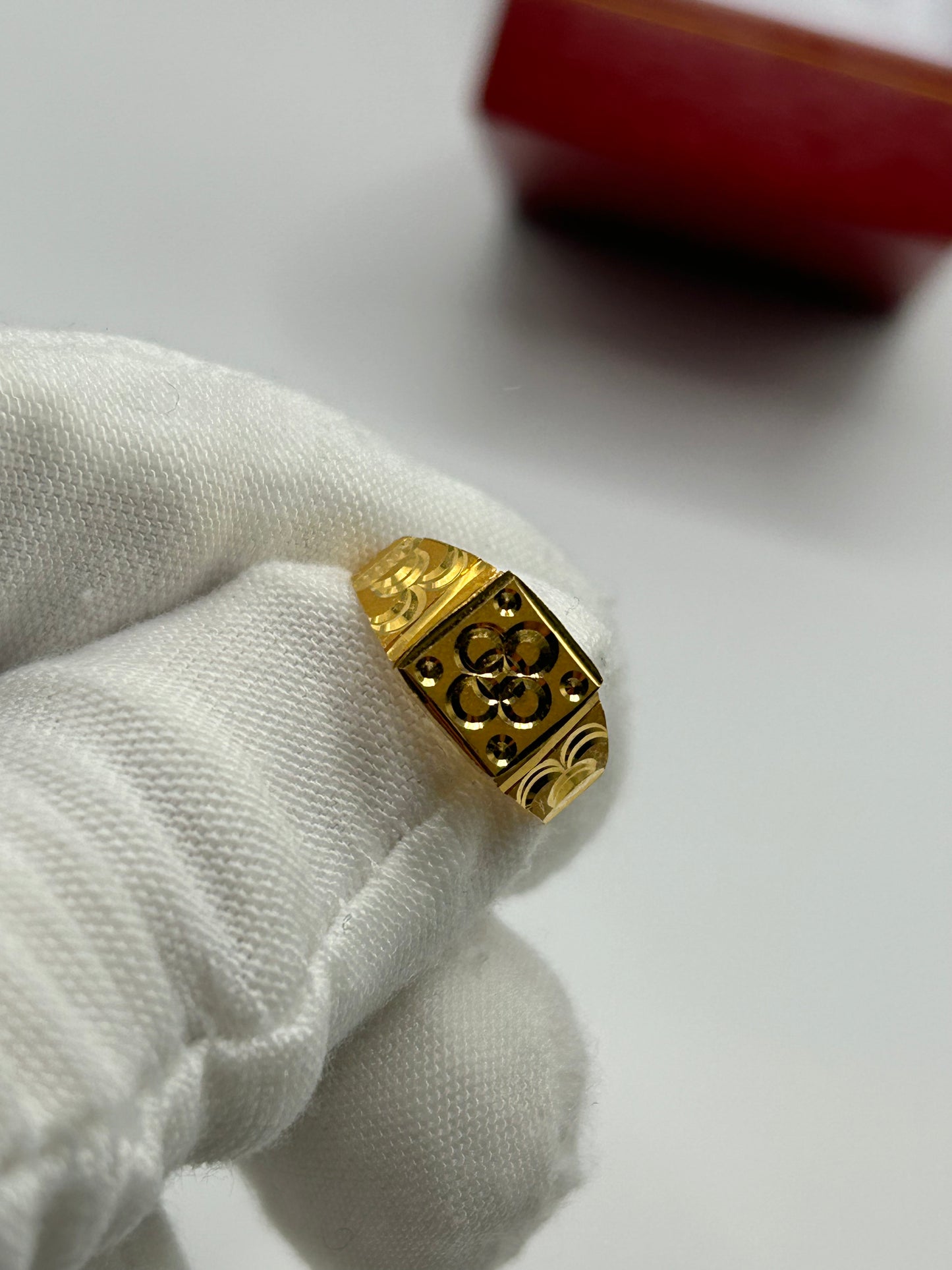 22ct Gold Baby Ring 1.2 grams Hallmarked