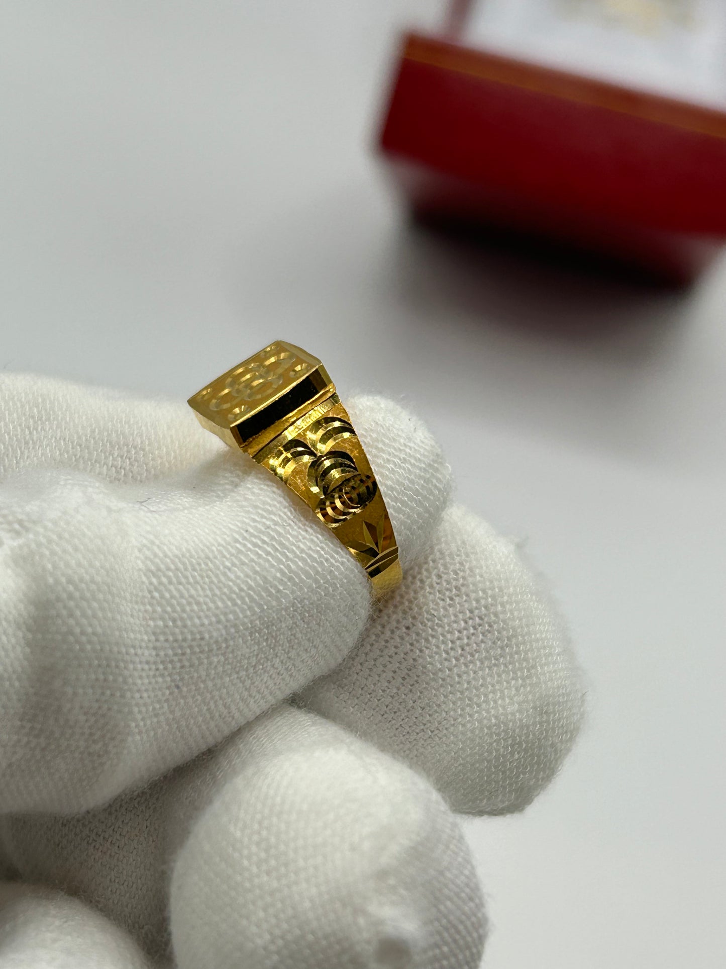 22ct Gold Baby Ring 1.2 grams Hallmarked