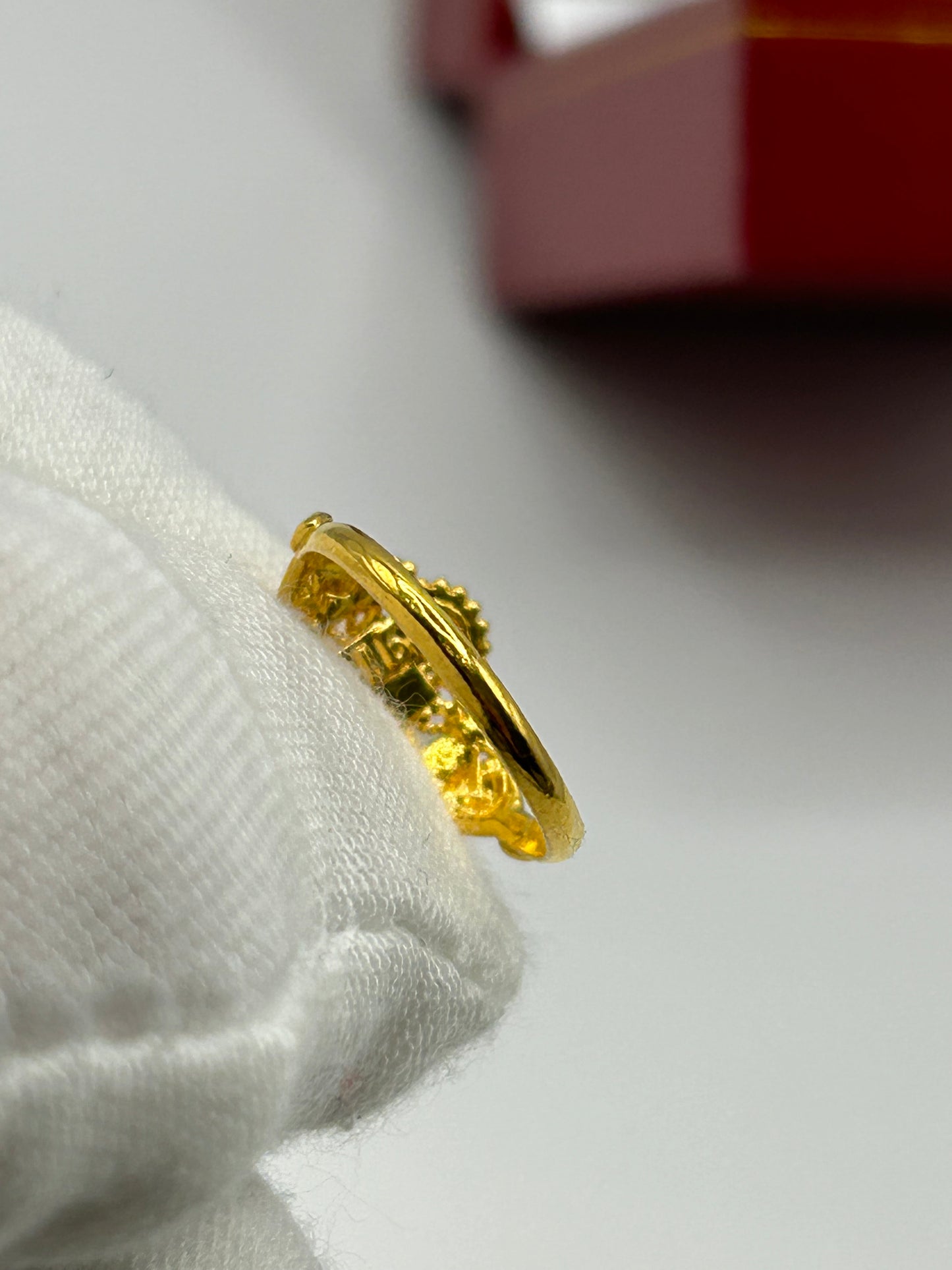 22ct Gold Baby Ring 1.4 grams Hallmarked