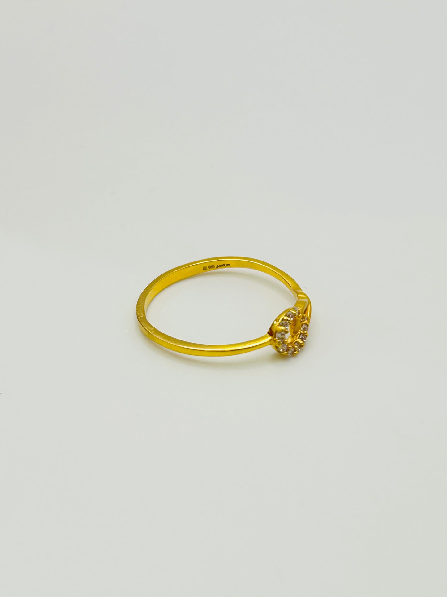 22ct Gold Ladies Ring – 1.8g – Size Q (Hallmarked)