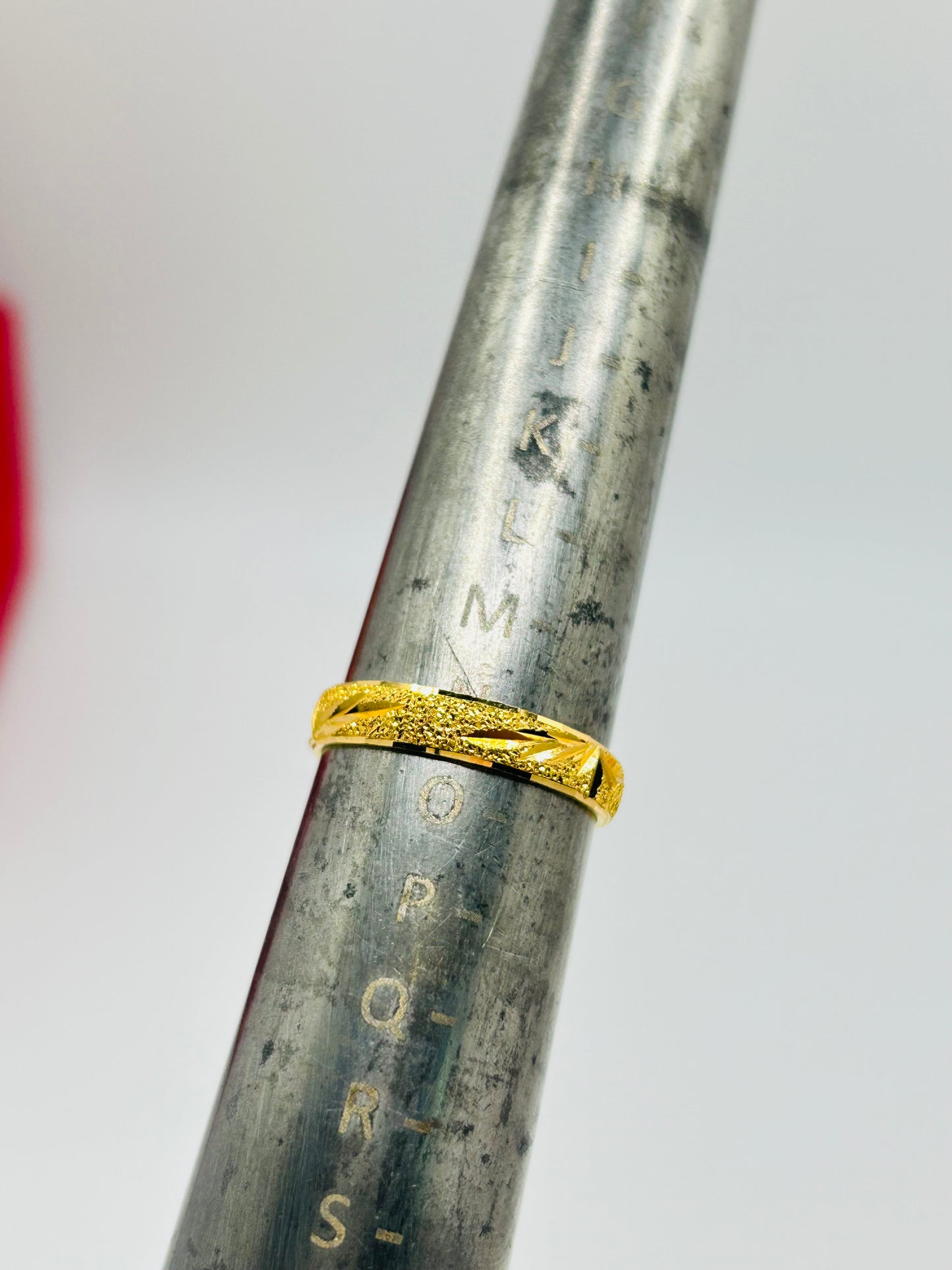 22ct Gold Ladies Band – 3.5g – Size N (Hallmarked)