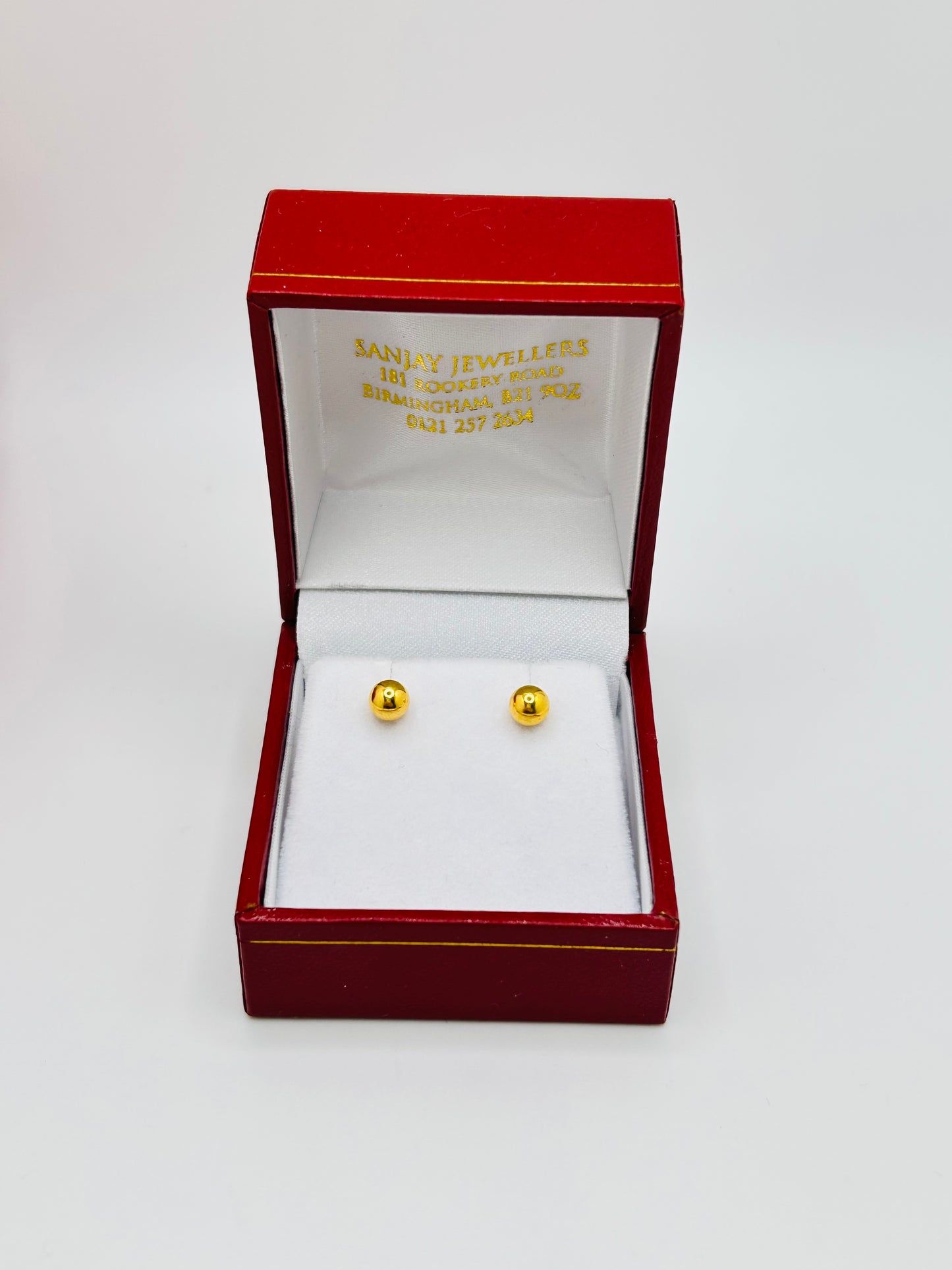 22ct Gold Stud Earrings – 1.5g (Hallmarked)