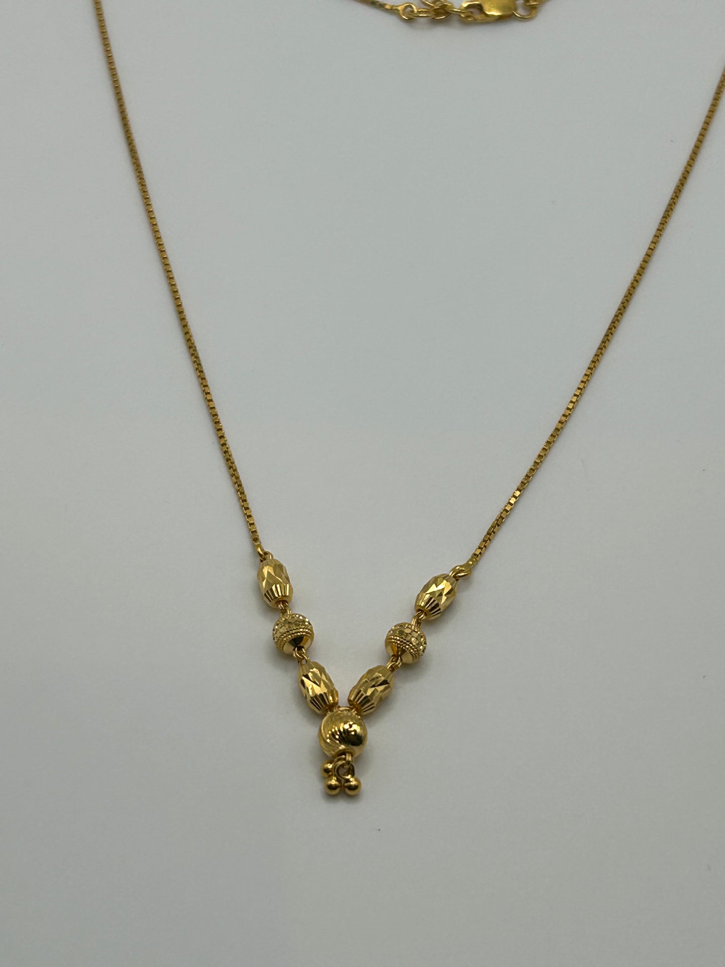 22ct Gold Necklace 7.9 grams Hallmarked