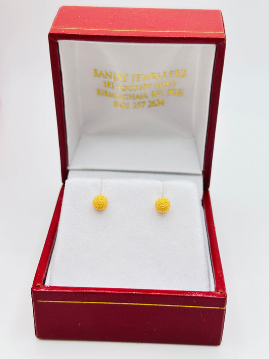 22ct Gold Stud Earrings – 1.3g (Hallmarked)