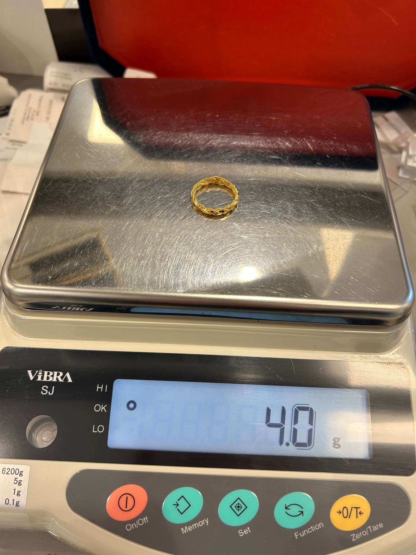 22ct Gold Ladies Ring – 4.0g – Size Q½ (Hallmarked)