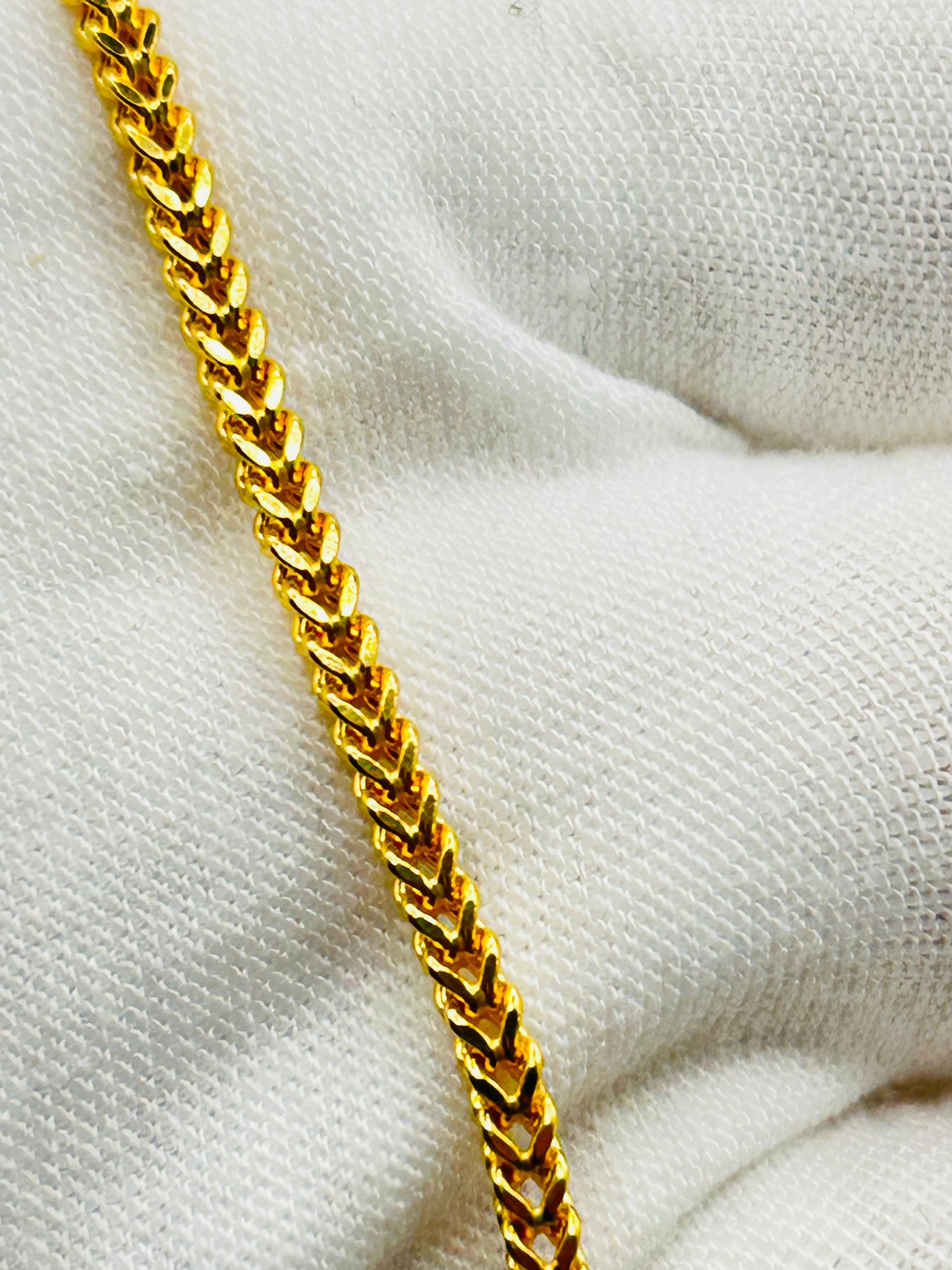 22ct Gold Chain – 8.5g – 20 Inches (Hallmarked)