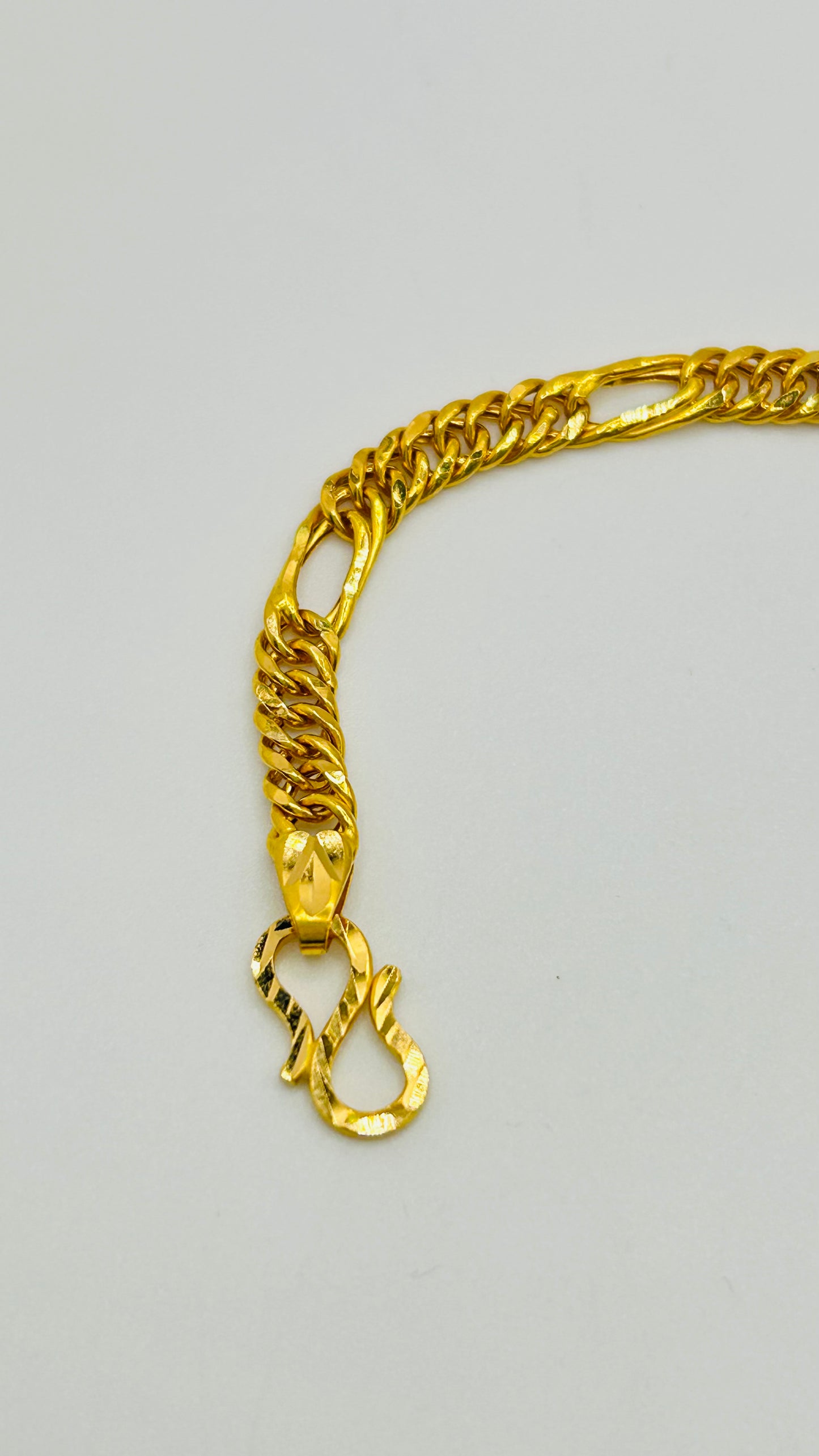 22ct Gold Baby Bracelet – 3.3g – 5.5 Inches (Hallmarked)