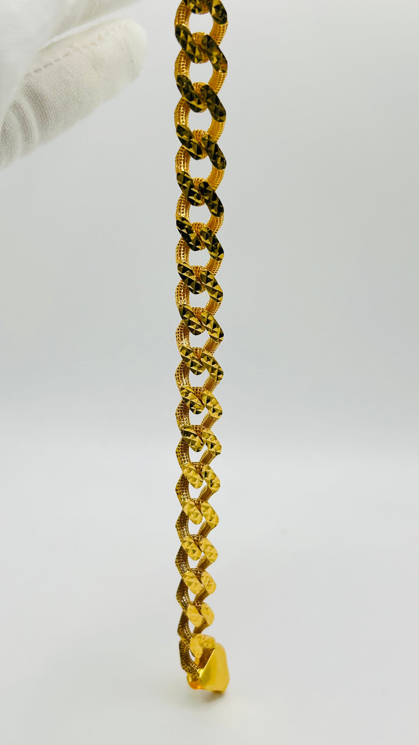 22ct Gold Men’s Bracelet – 16.6g – 8 Inches (Hallmarked)