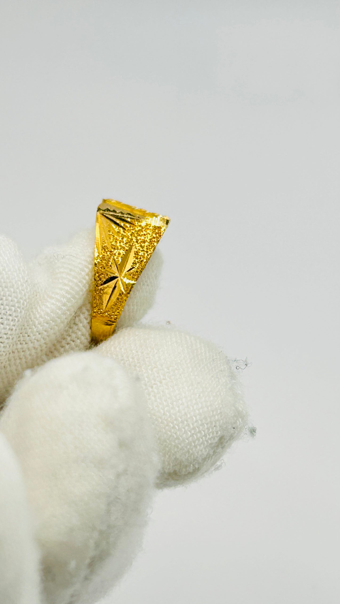 22ct Gold Baby Ring – 2.4g (Hallmarked)