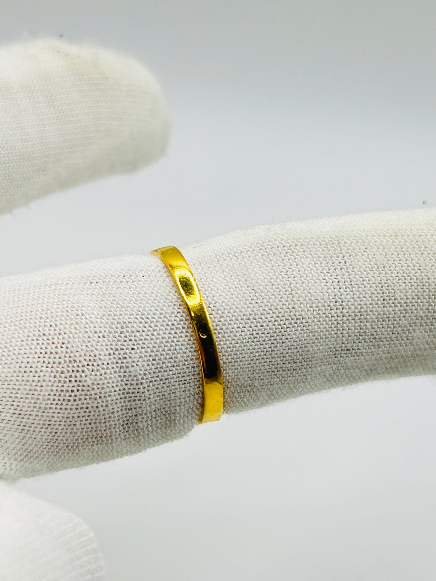 22ct Gold Men’s Ring – 4.0g – Size U (Hallmarked)