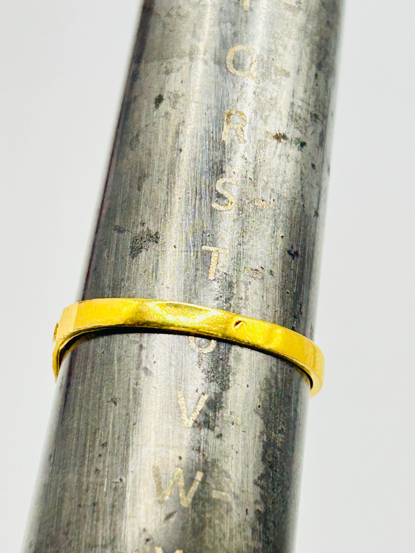 22ct Gold Men’s Ring – 4.0g – Size U (Hallmarked)