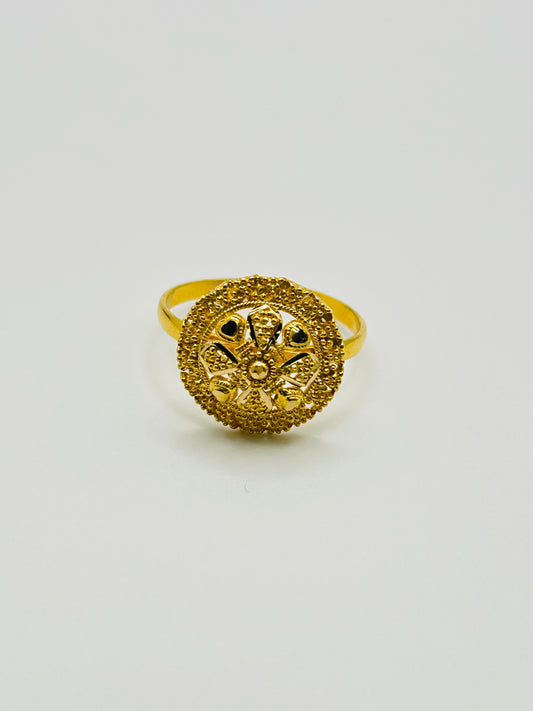 22ct Gold Ladies Ring – 2.9g – Size P½ (Hallmarked)