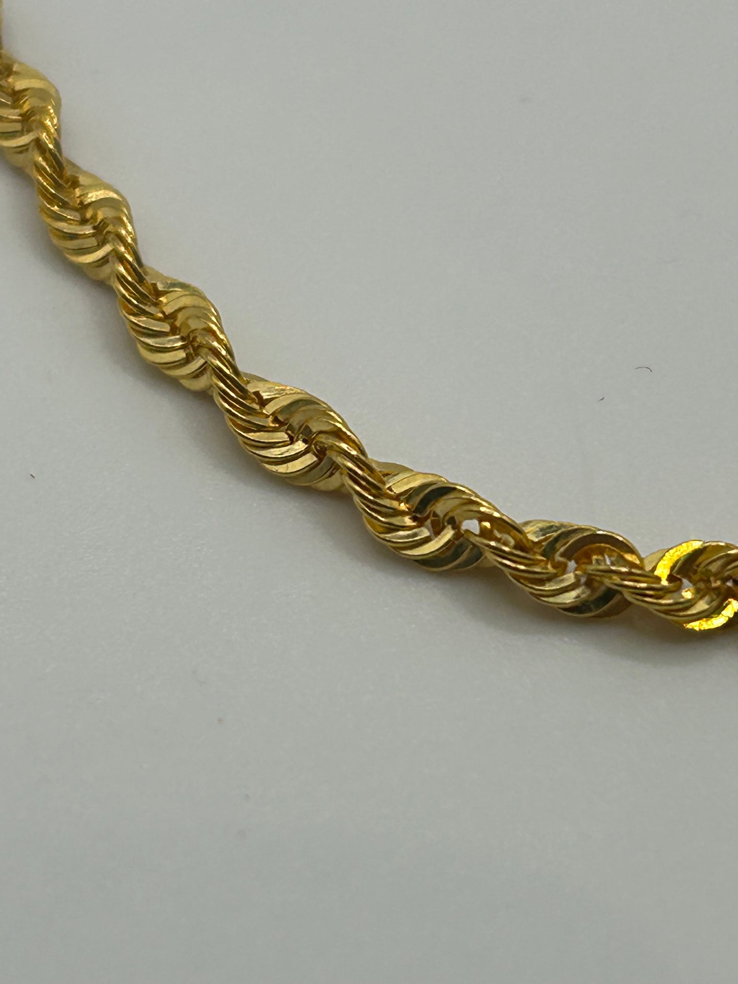 22ct Gold Rope Hollow Chain 7.5 grams Hallmarked