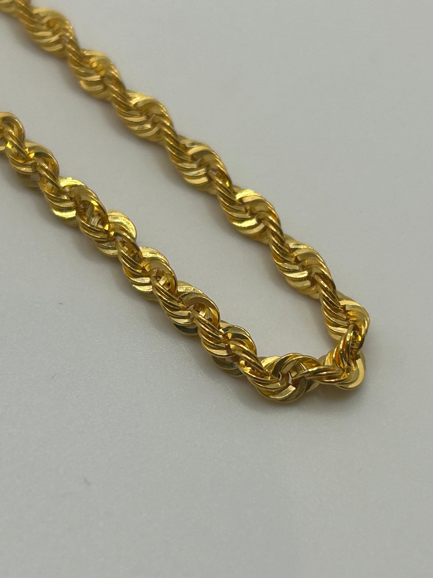 22ct Gold Rope Hollow Chain 6.9 grams Hallmarked