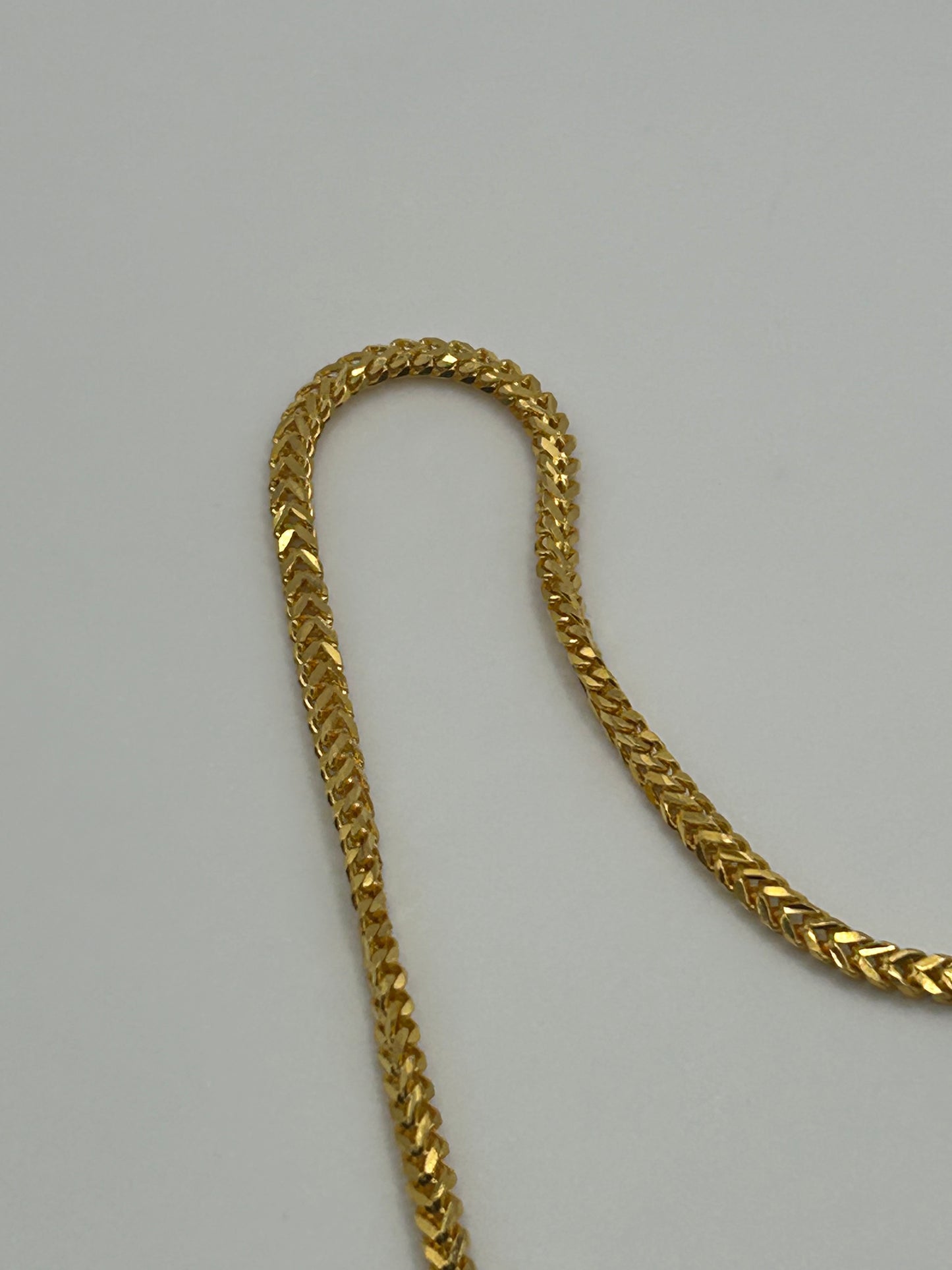 22ct Gold Chain 22.9 grams Hallmarked 20 inch