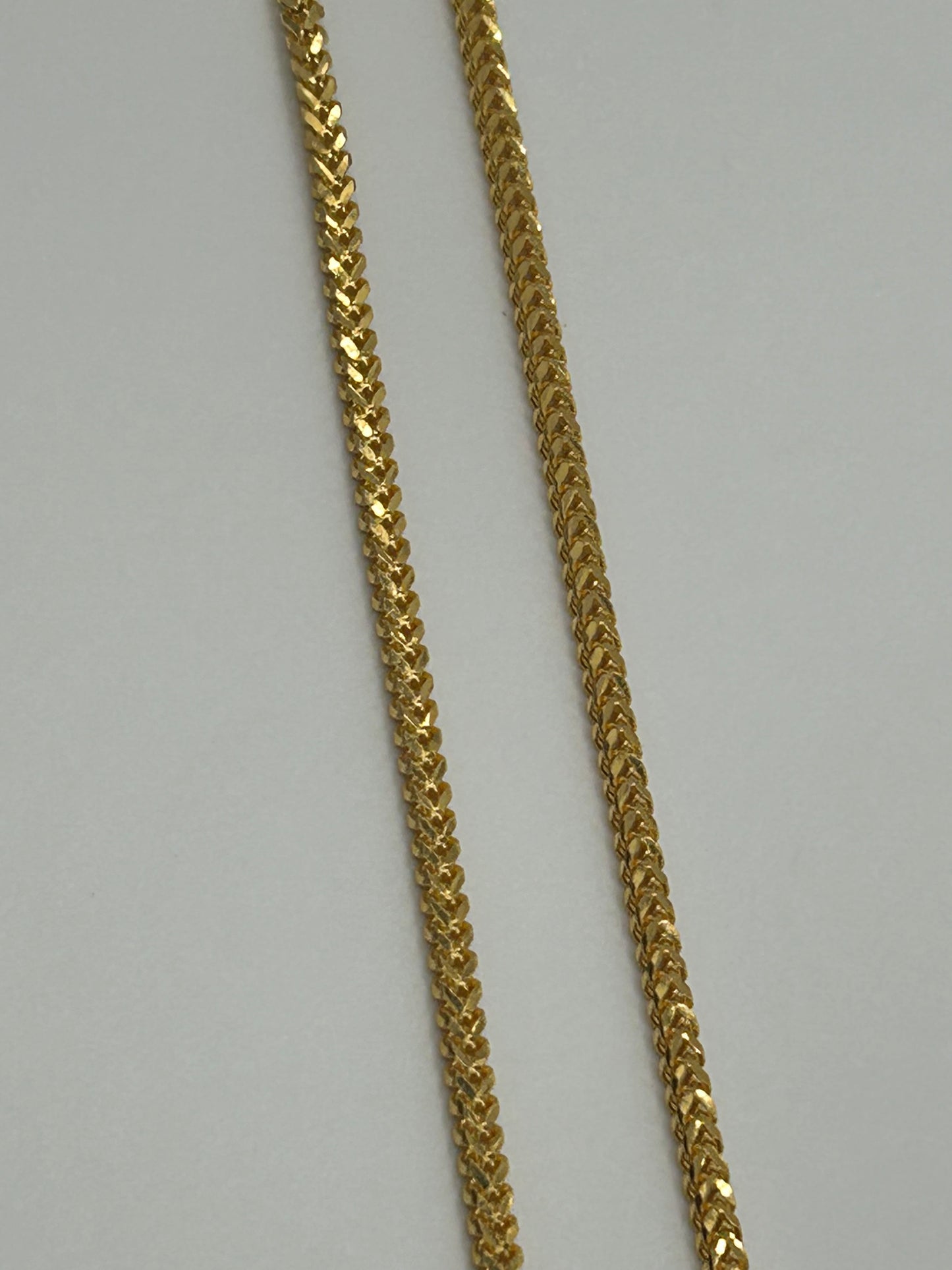 22ct Gold Chain 22.9 grams Hallmarked 20 inch