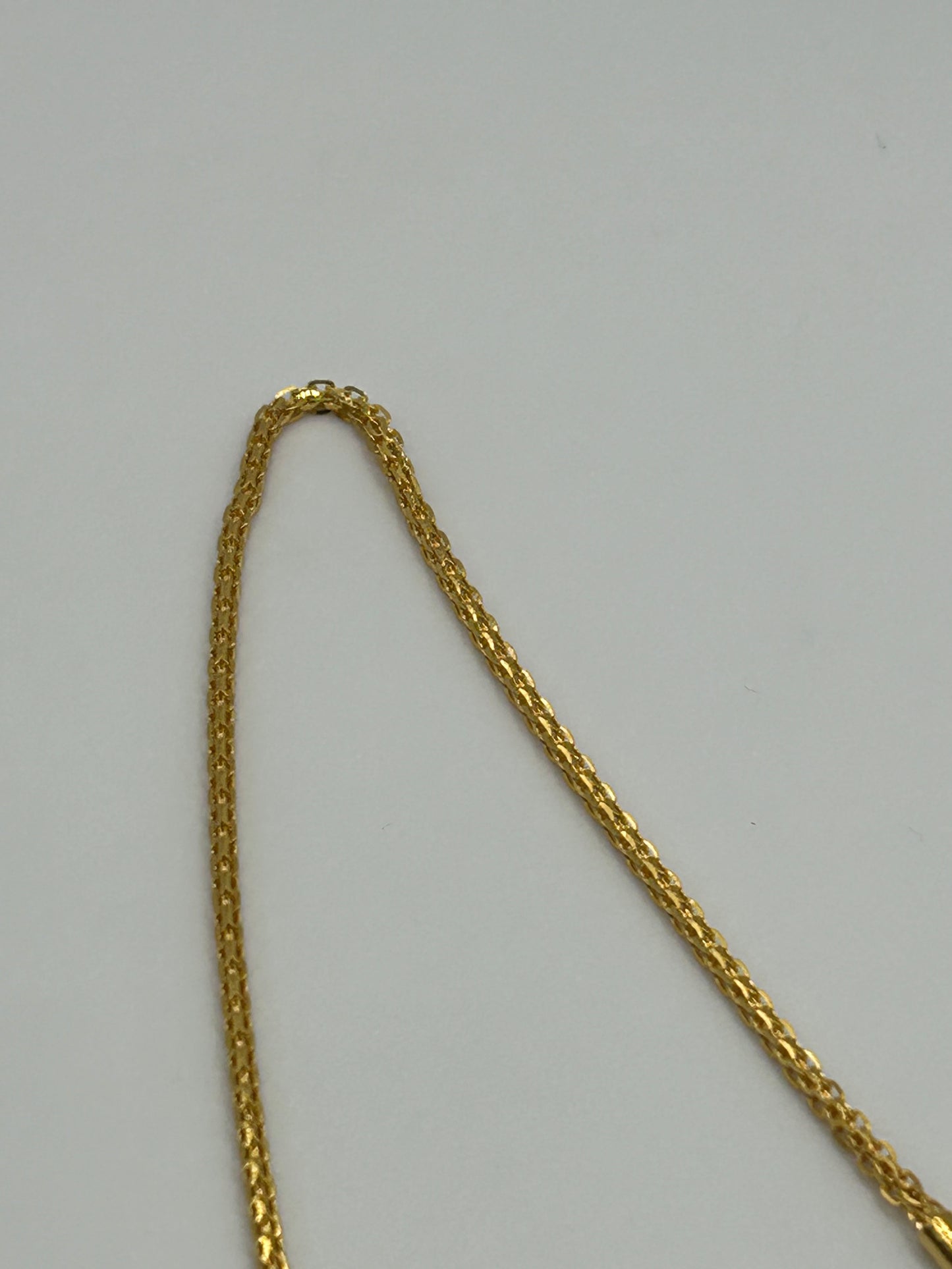 22ct Gold Chain - 7.4 grams, Hallmarked 20 inch