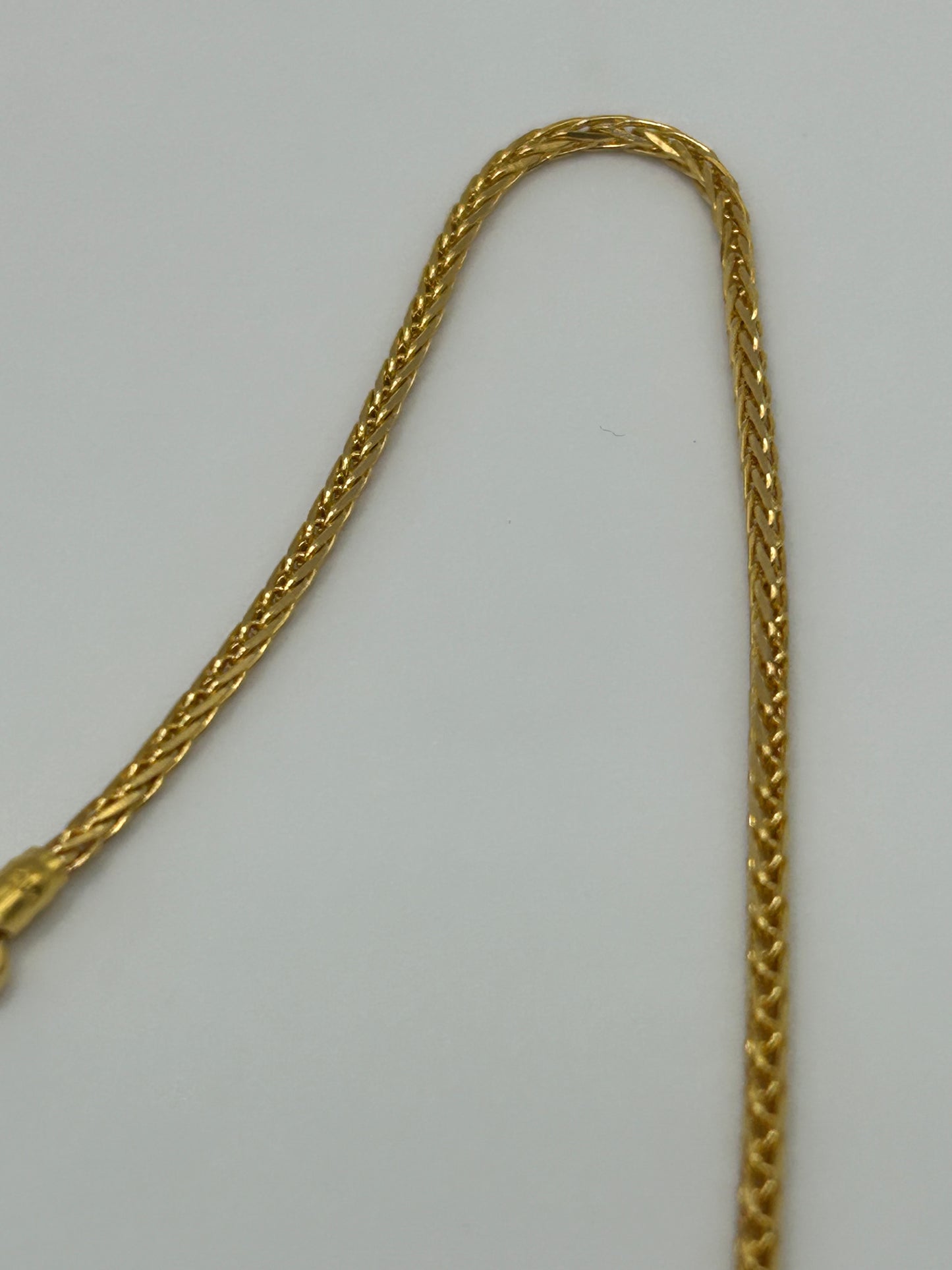 22ct Gold Chain 11.3 grams Hallmarked 20 inch