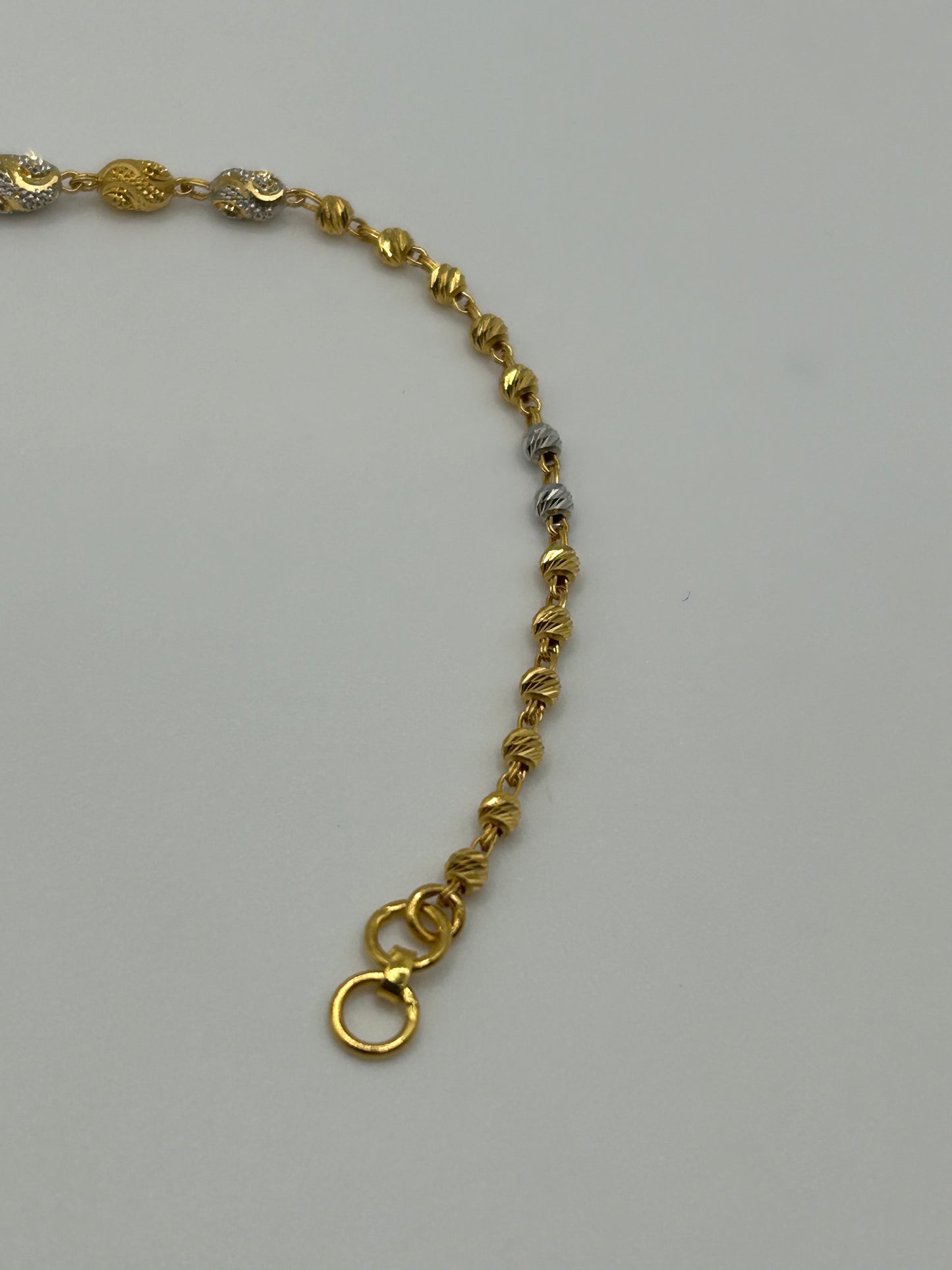 22ct Gold Bracelet 4.1 grams Hallmarked Ladies