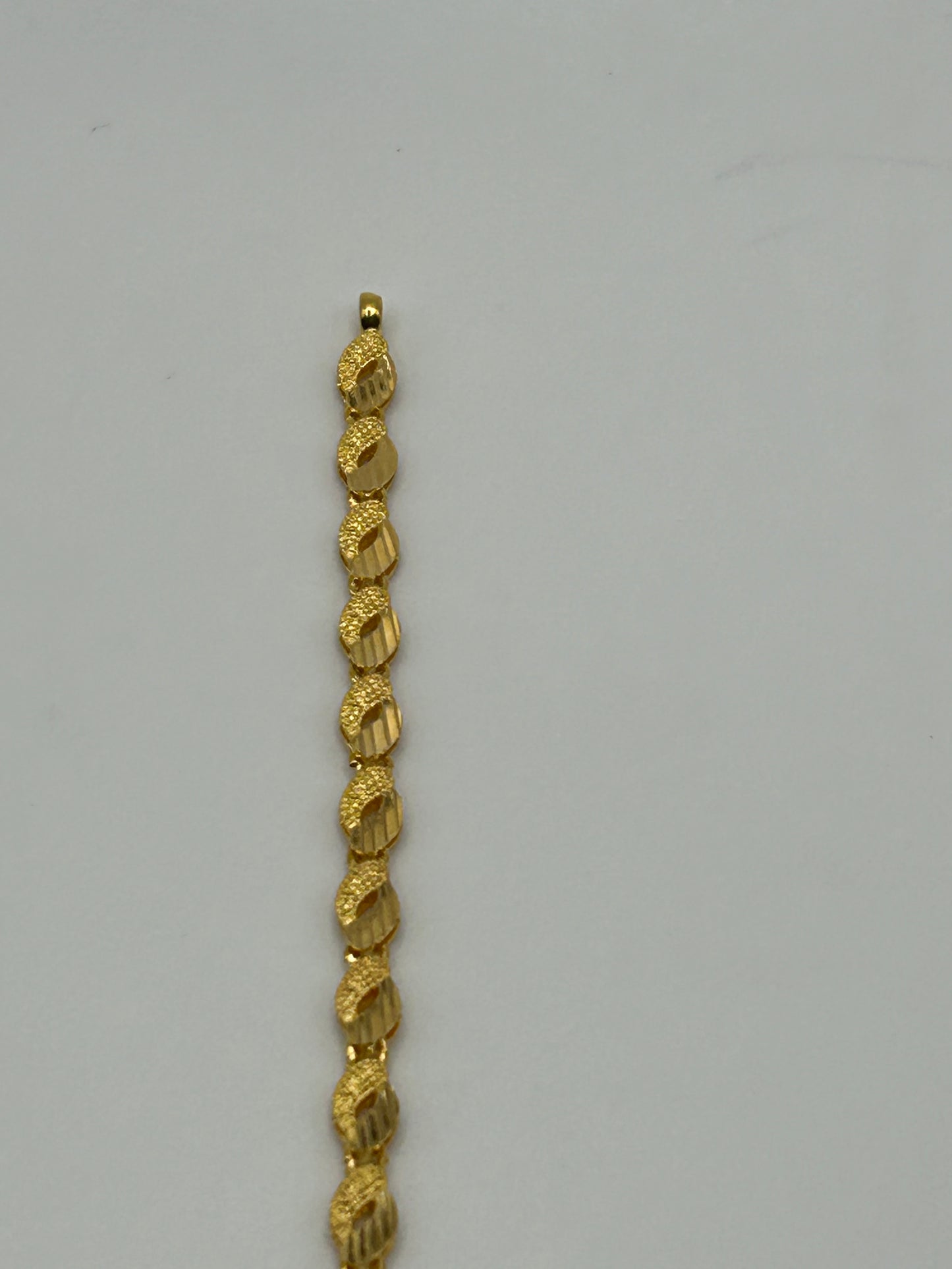 22ct Gold Bracelet 7.7 grams Ladies Hallmarked