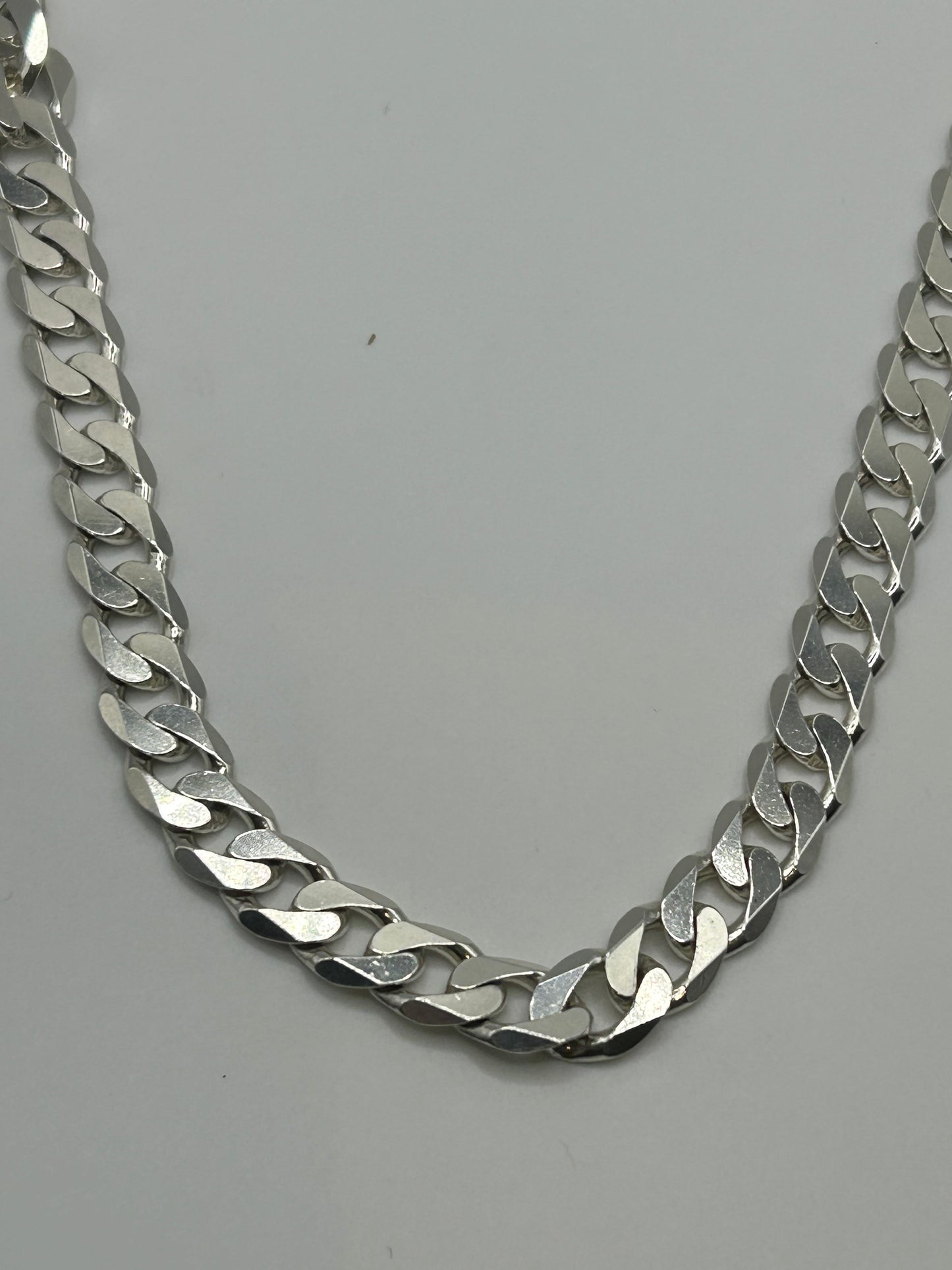 925 Silver Chain Curb 60.7 grams Hallmarked