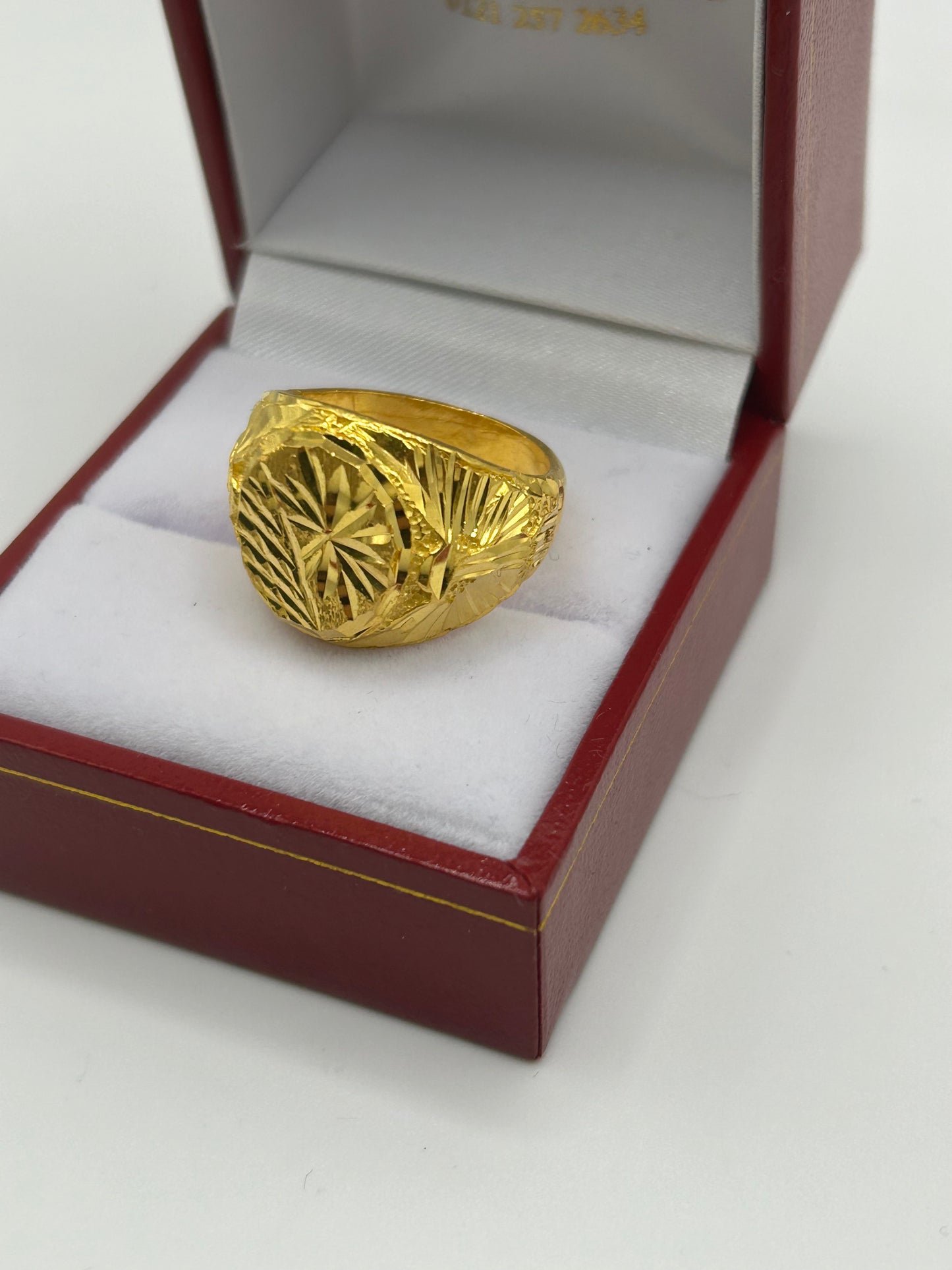 22ct Gold Men's Ring 12.2 grams Size Q Hallmarked