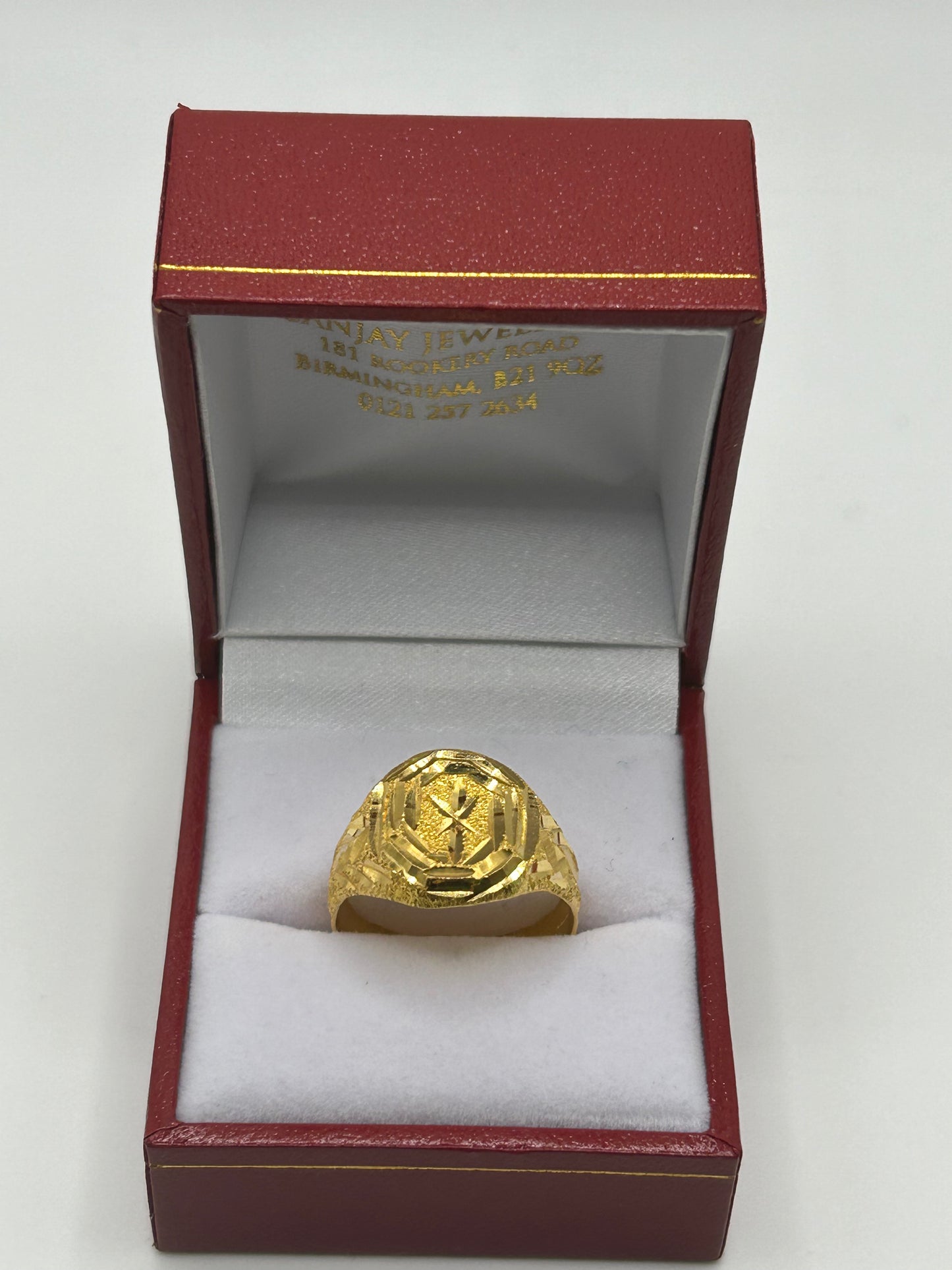 22ct Gold Men's Ring 4.2 grams Size T Hallmarked