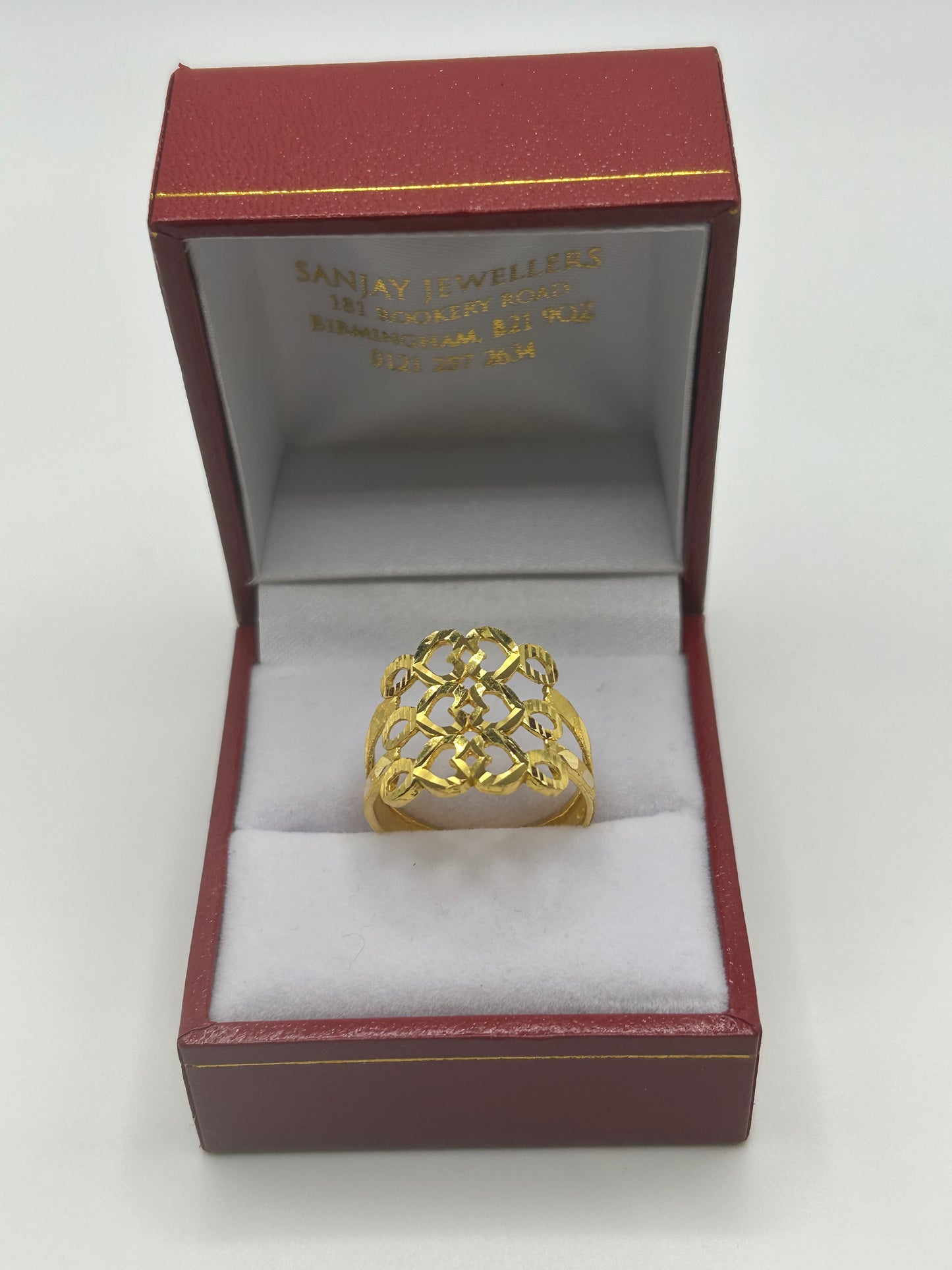 22ct Gold Ring 4.2 grams Hallmarked size Q