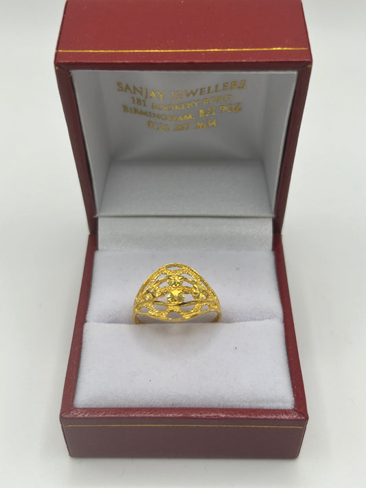 22ct Gold Ring Size N Ladies Hallmarked 2.6 grams