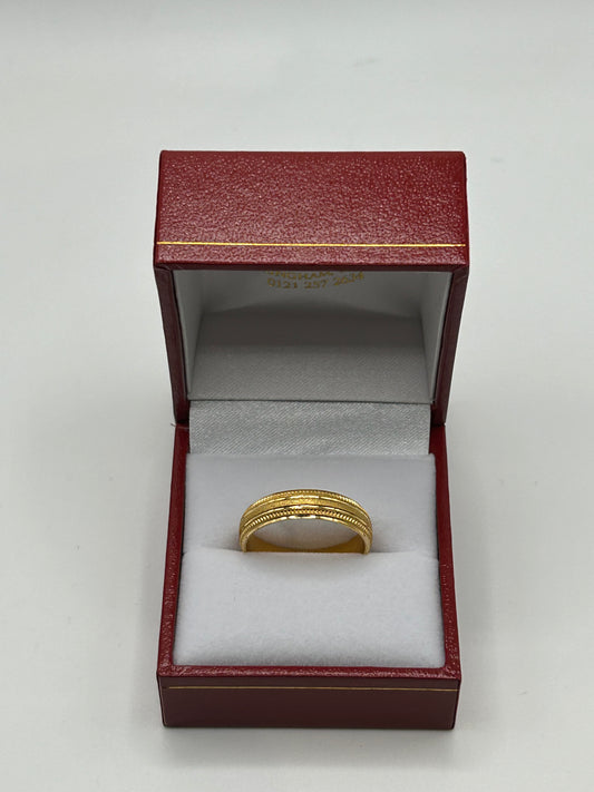 22ct Gold Men’s Band - 6.1 grams, Size S ½ (Hallmarked)