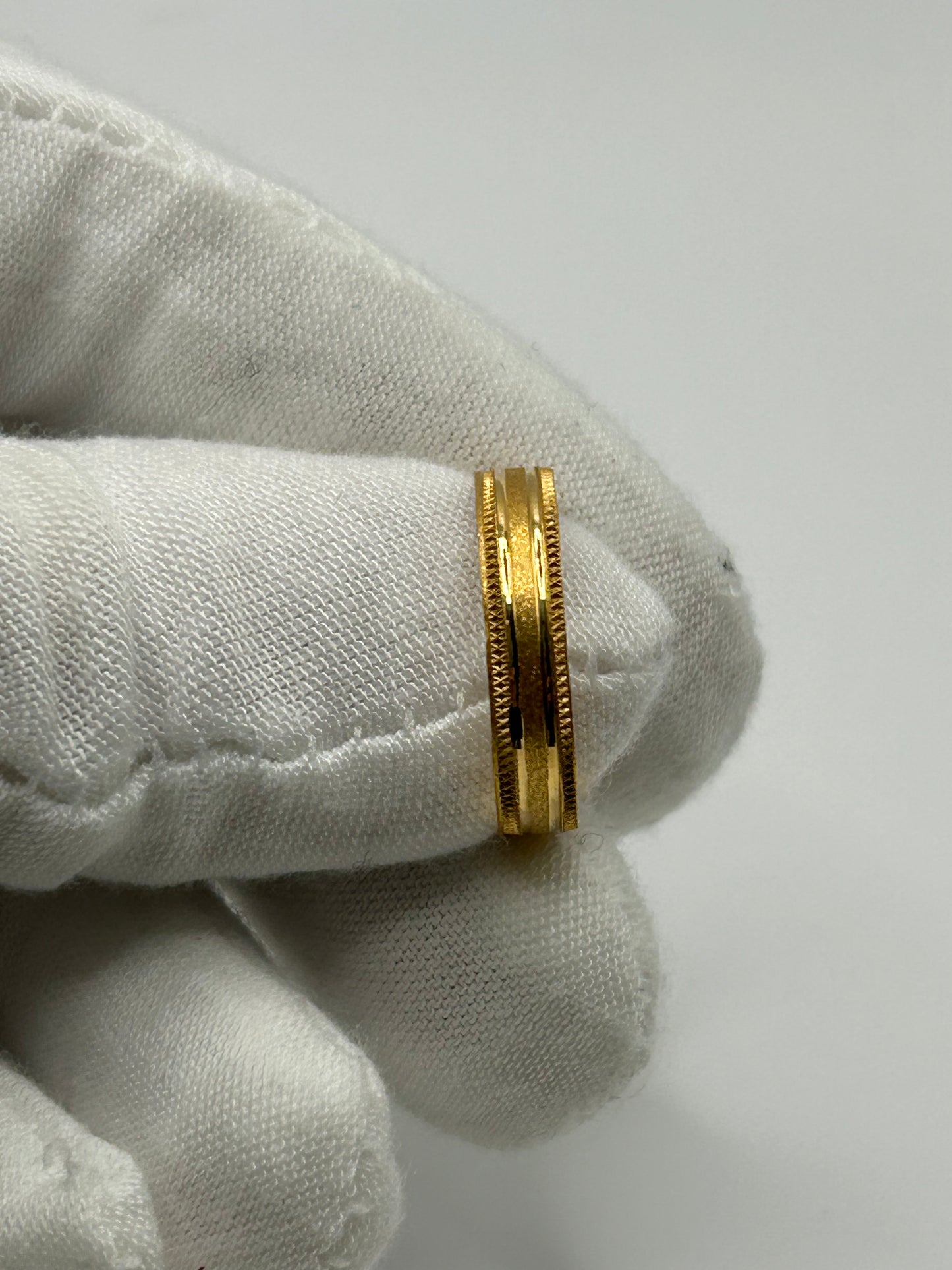 22ct Gold Men’s Band - 3 grams, Size O ½ (Hallmarked):