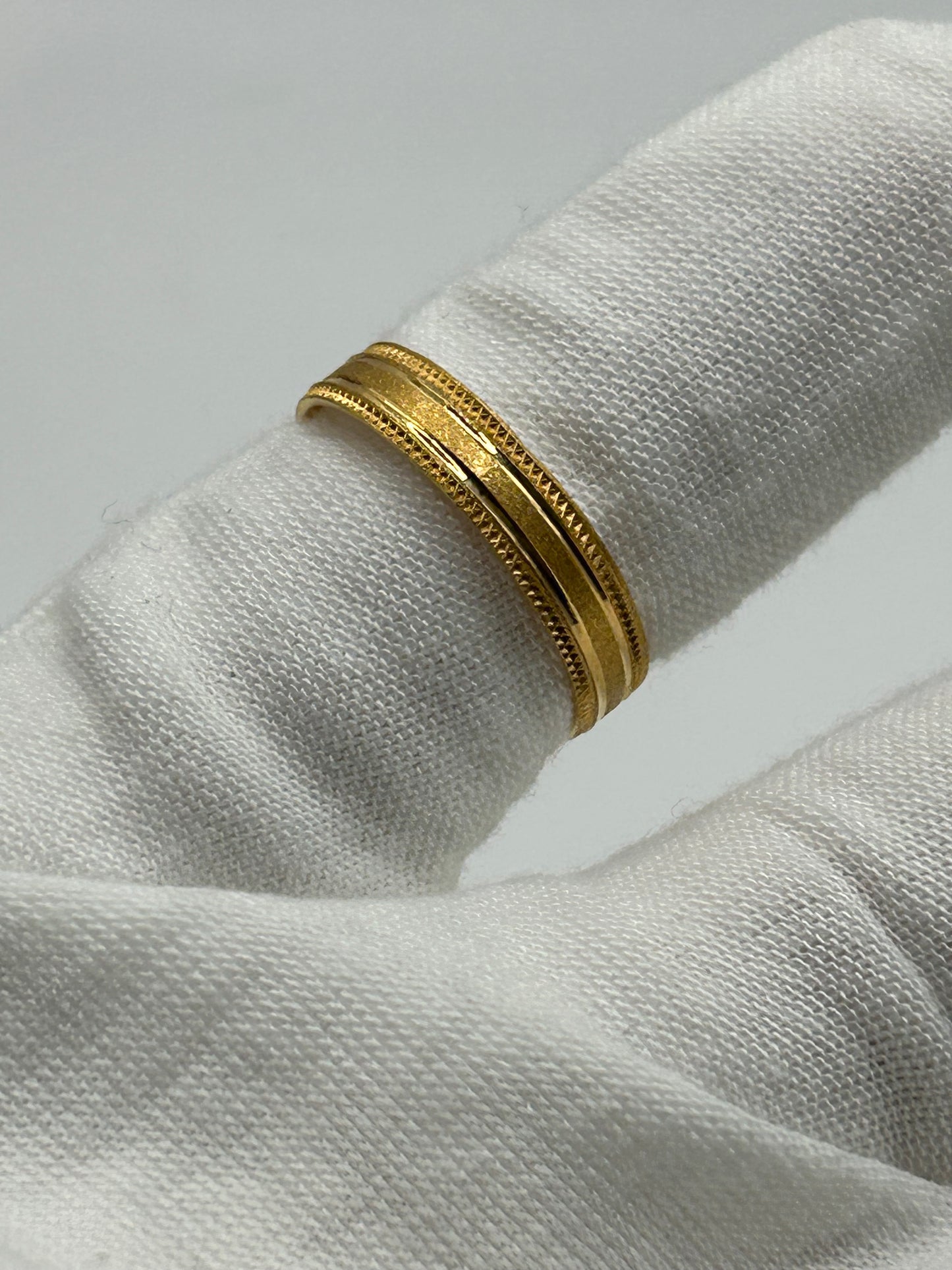 22ct Gold Men’s Band - 3 grams, Size O ½ (Hallmarked):