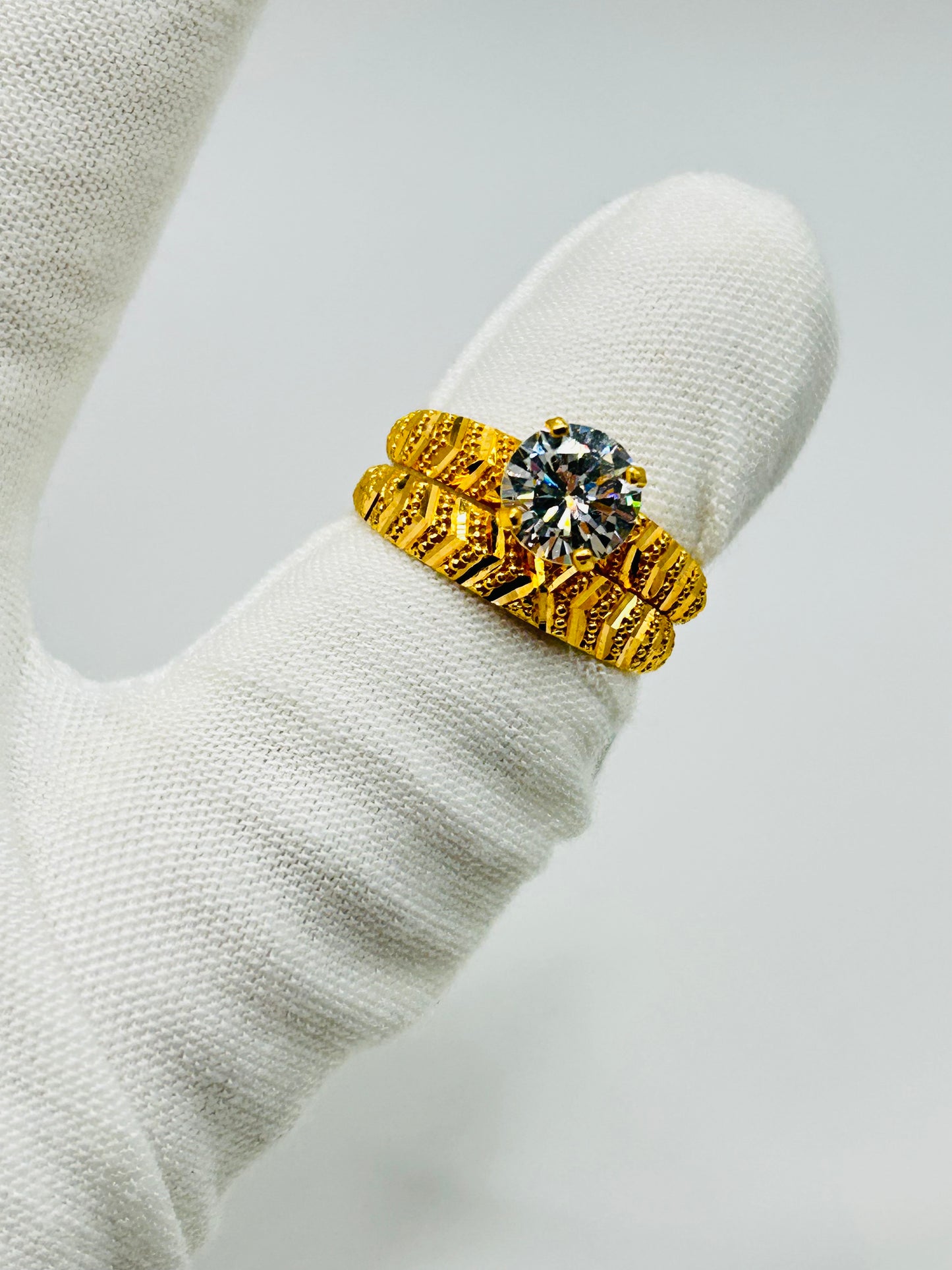 22ct Gold Ladies' Double Set Ring – 4.4g – Size O (Hallmarked)