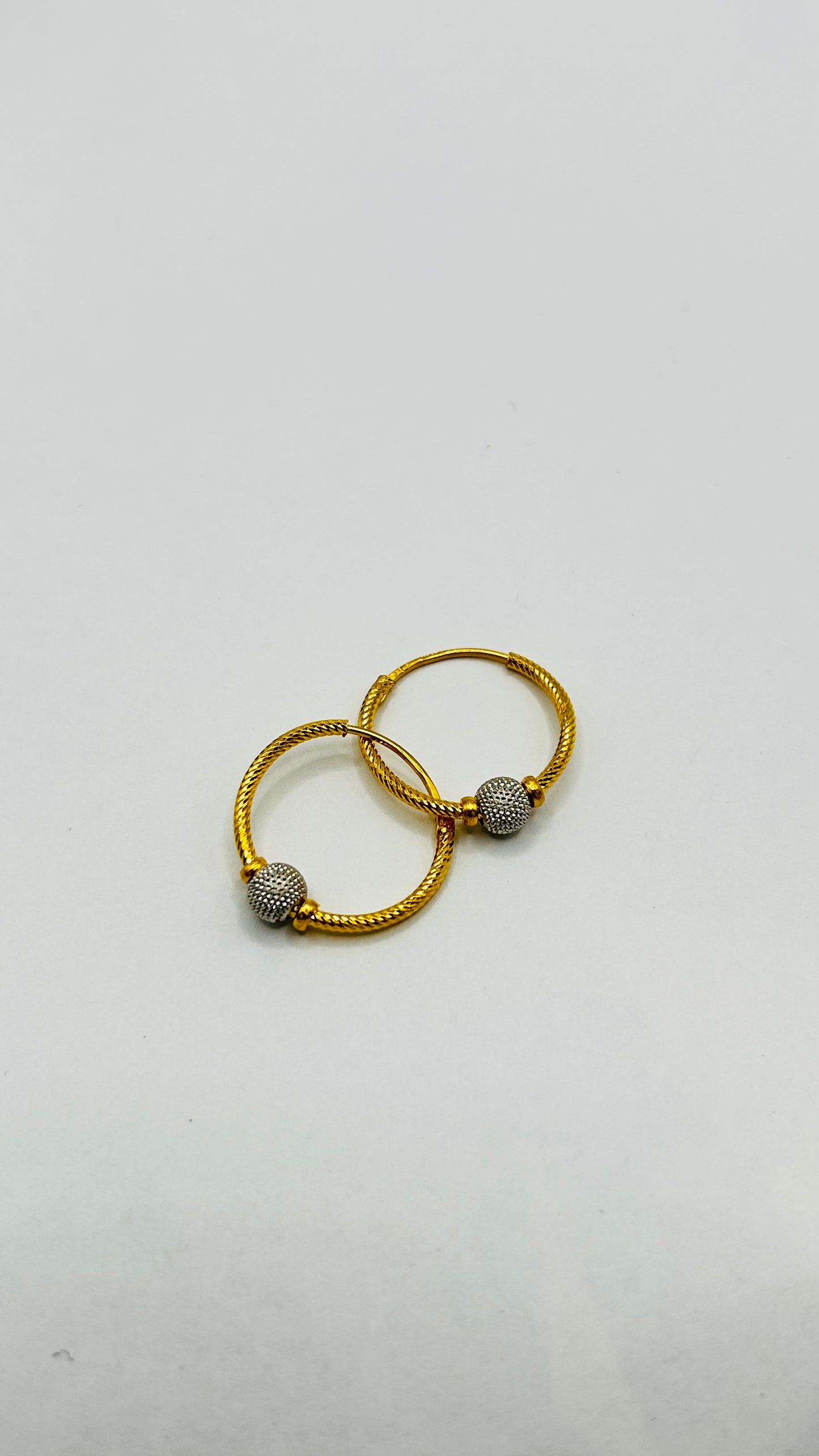 22ct Gold Ladies' Earrings, 2.6g, Hallmarked