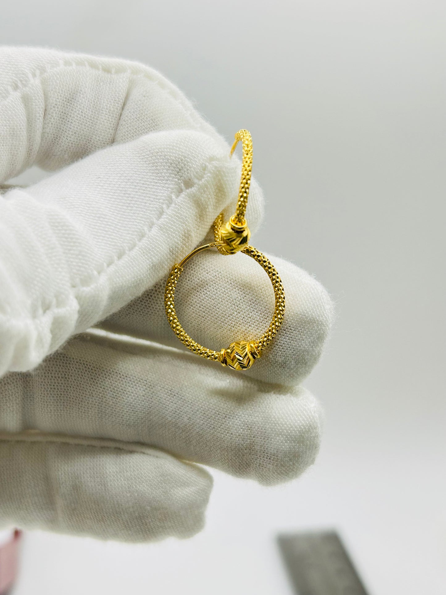 22ct Gold Earrings – 2.7g (Hallmarked)