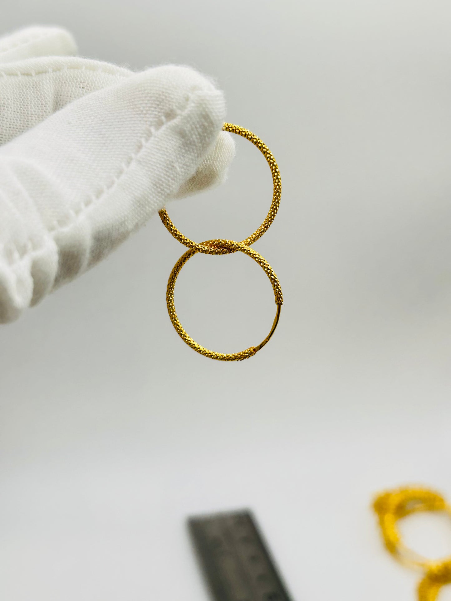22ct Gold Earrings – 1.8g (Hallmarked)