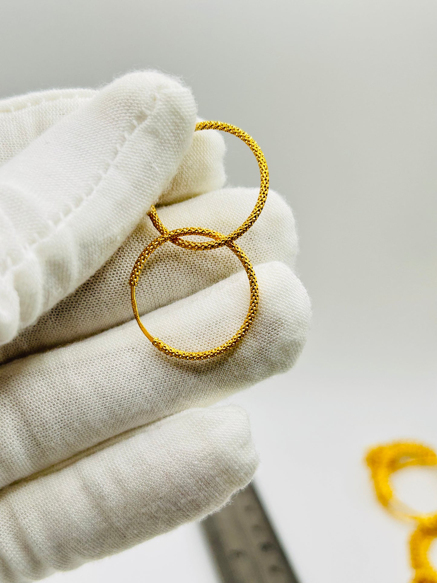 22ct Gold Earrings – 1.8g (Hallmarked)