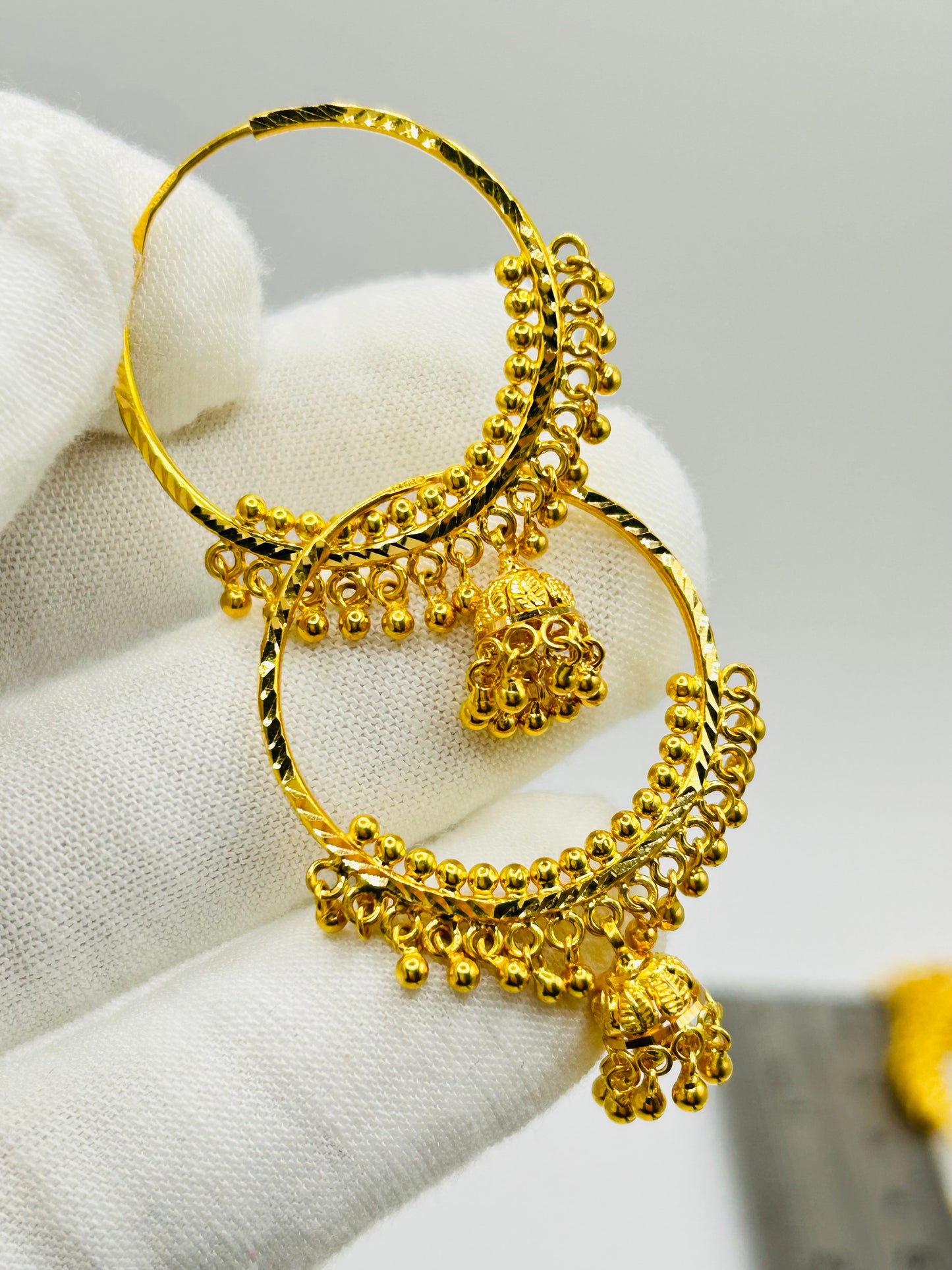 22ct Gold Earrings – 7.7g (Hallmarked)