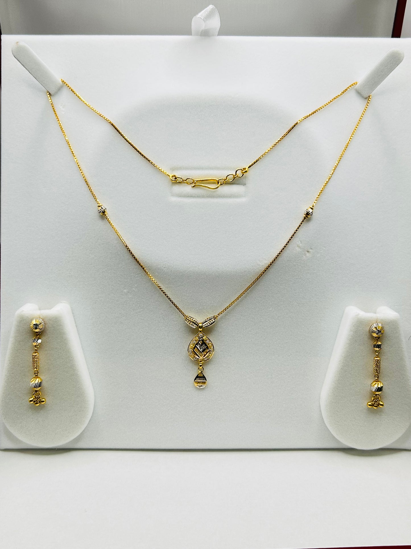 22ct Gold Bridal Set – 11.4g (Hallmarked)