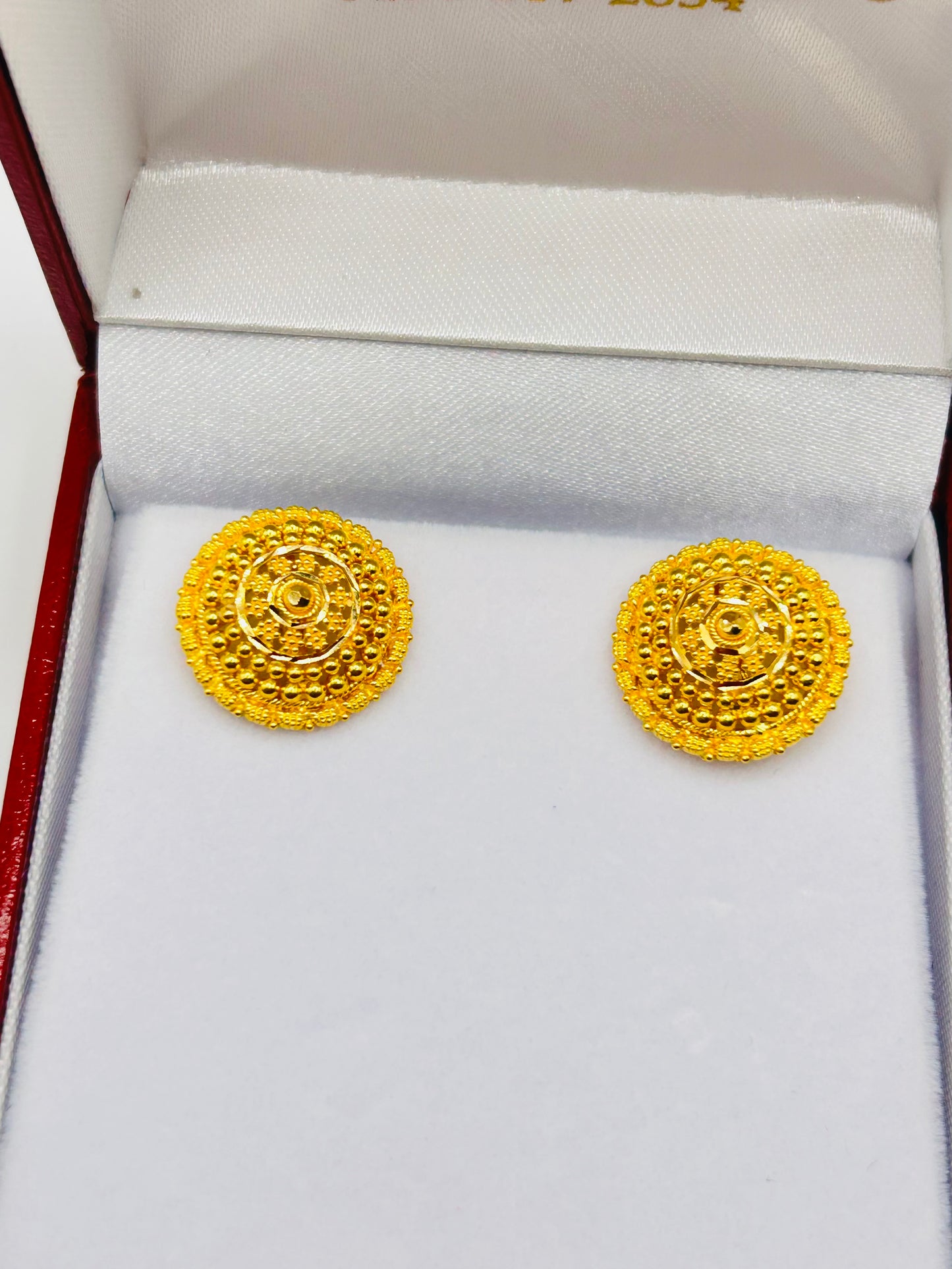 22ct Gold Studs / Tops – 4.9g (Hallmarked)