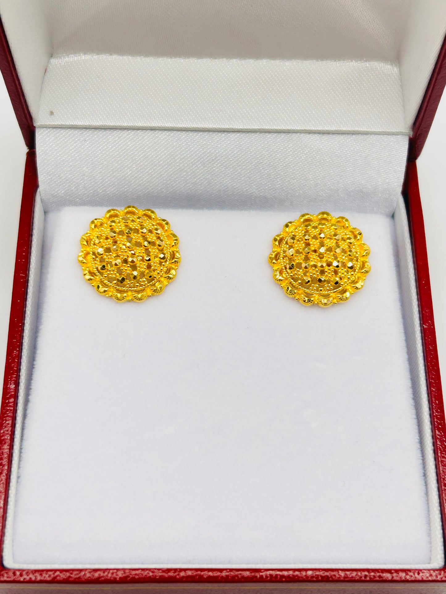 22ct Gold Studs / Tops – 4.8g (Hallmarked)