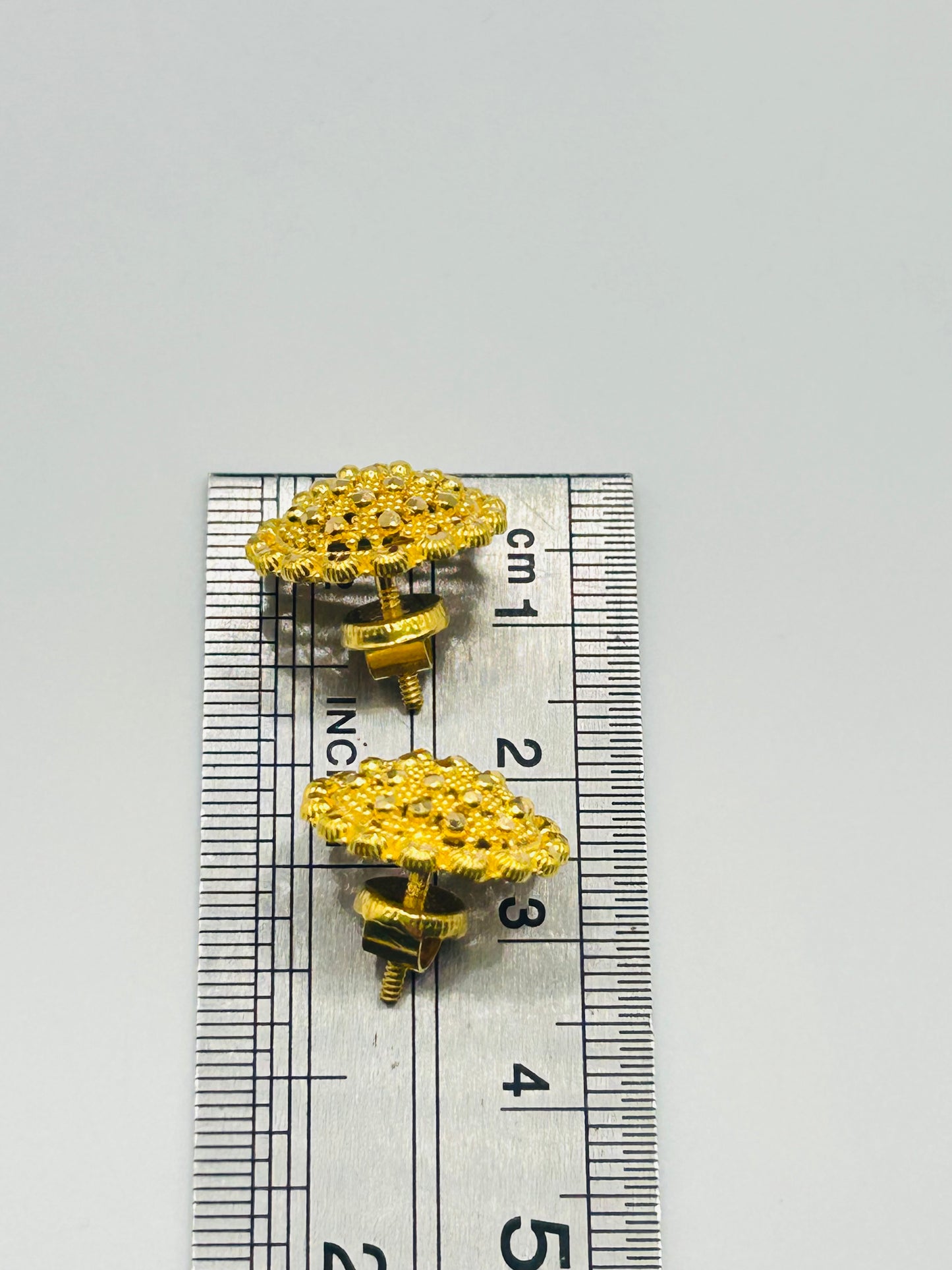 22ct Gold Studs / Tops – 4.8g (Hallmarked)