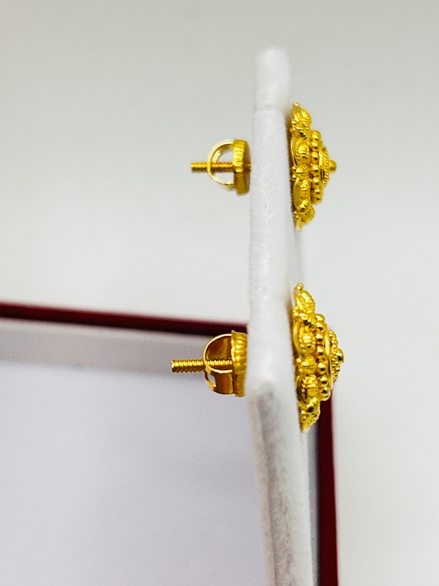 22ct Gold Studs / Tops – 4.0g (Hallmarked)