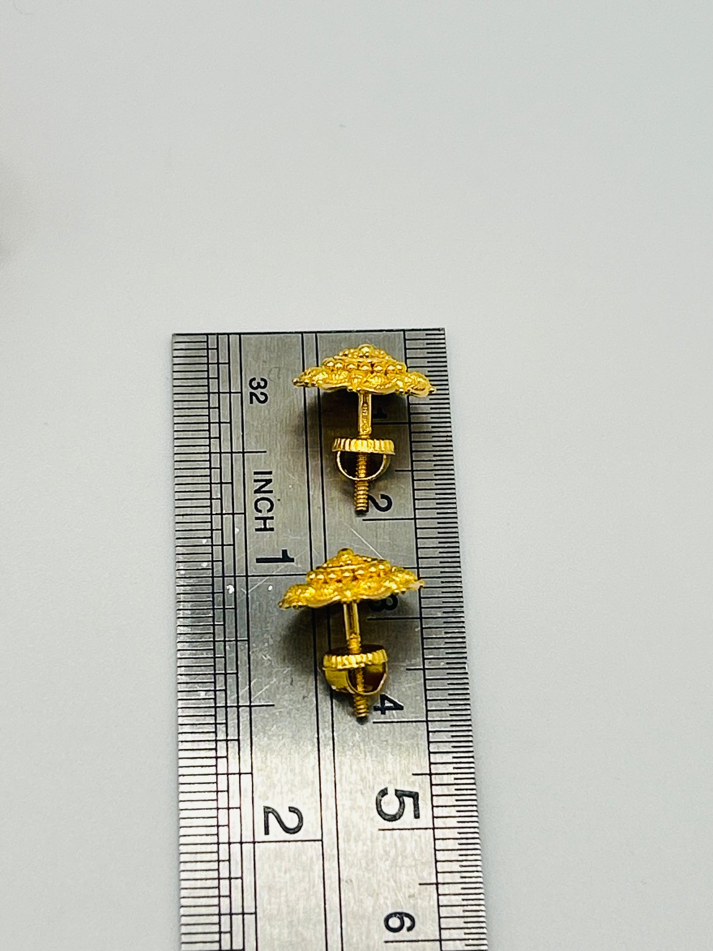 22ct Gold Studs / Tops – 4.0g (Hallmarked)