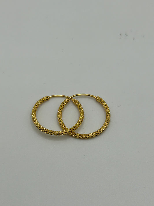 1.5g 22ct Gold Hallmarked Earrings