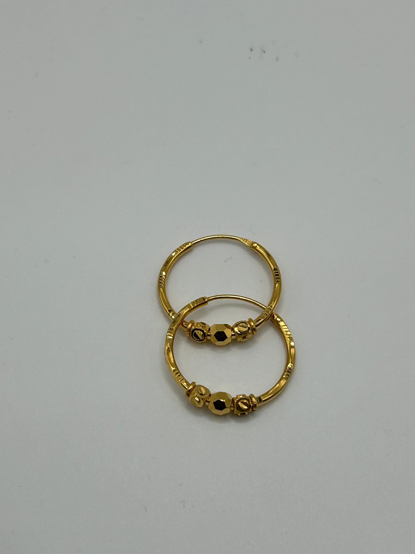 22ct Gold Hallmarked Earrings - 3.4g