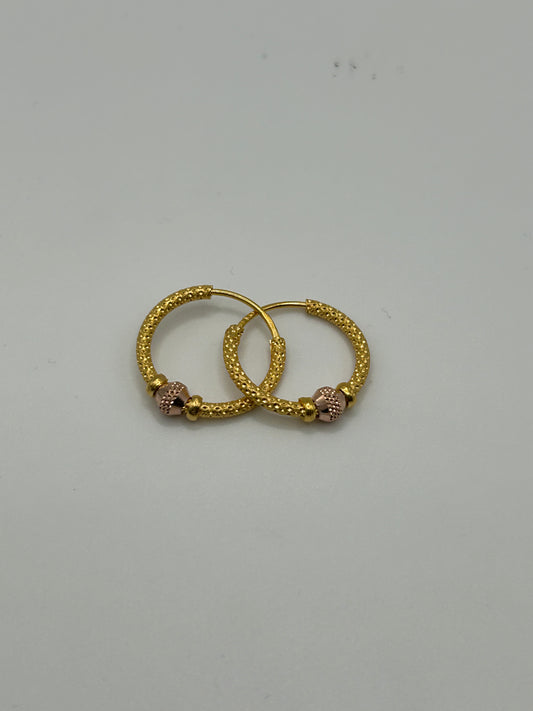 22ct Gold Hallmarked Earrings - 2.6g