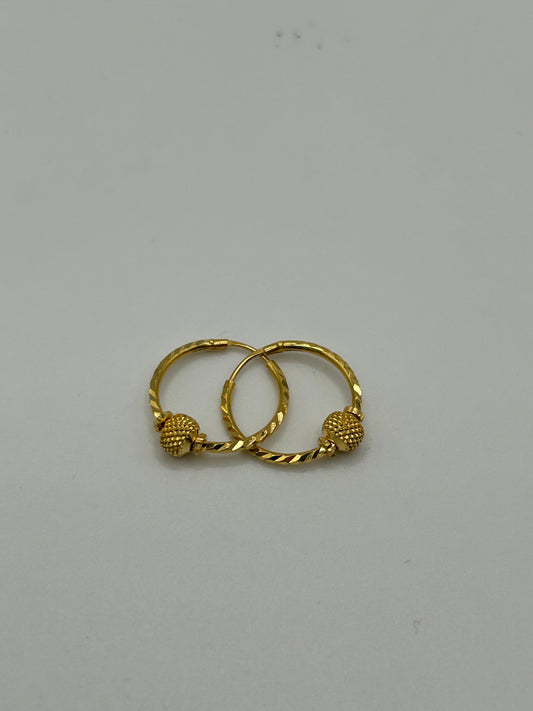 22ct Gold Hallmarked Earrings - 1.5g