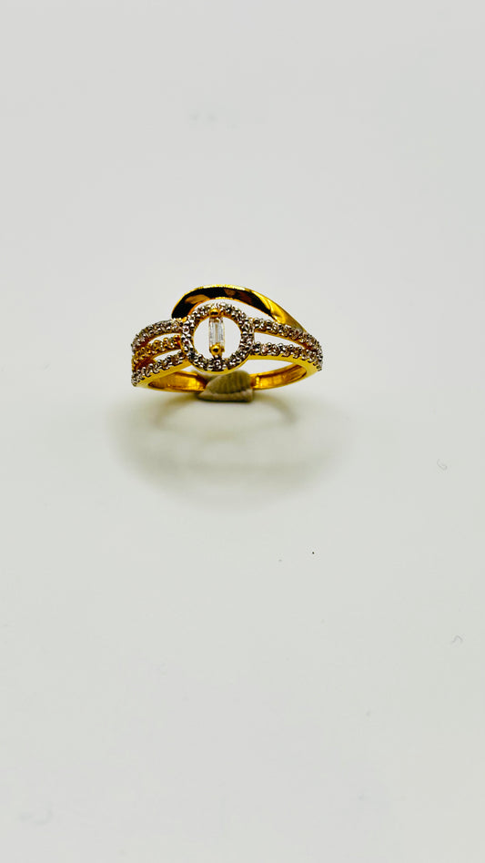 22ct Gold Ladies Ring - 2.4g Size J½