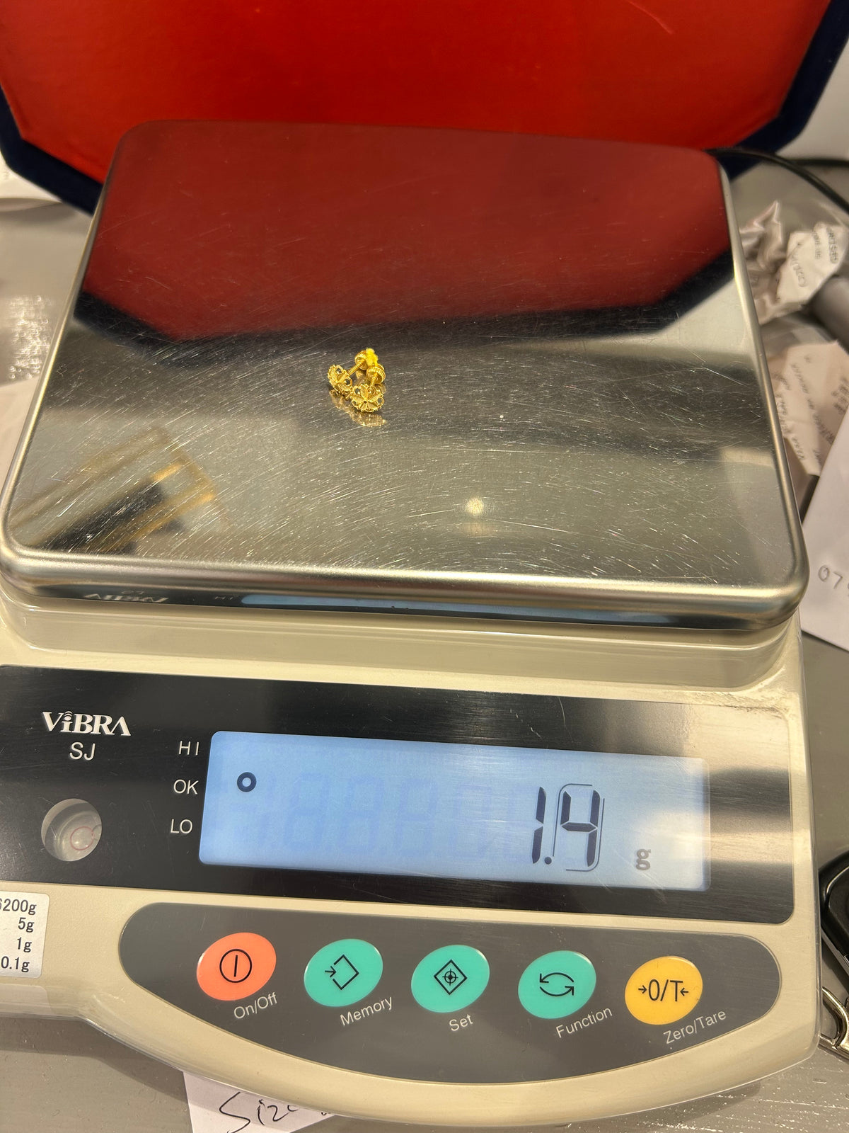 22ct Gold Studs – 1.4g (Hallmarked)